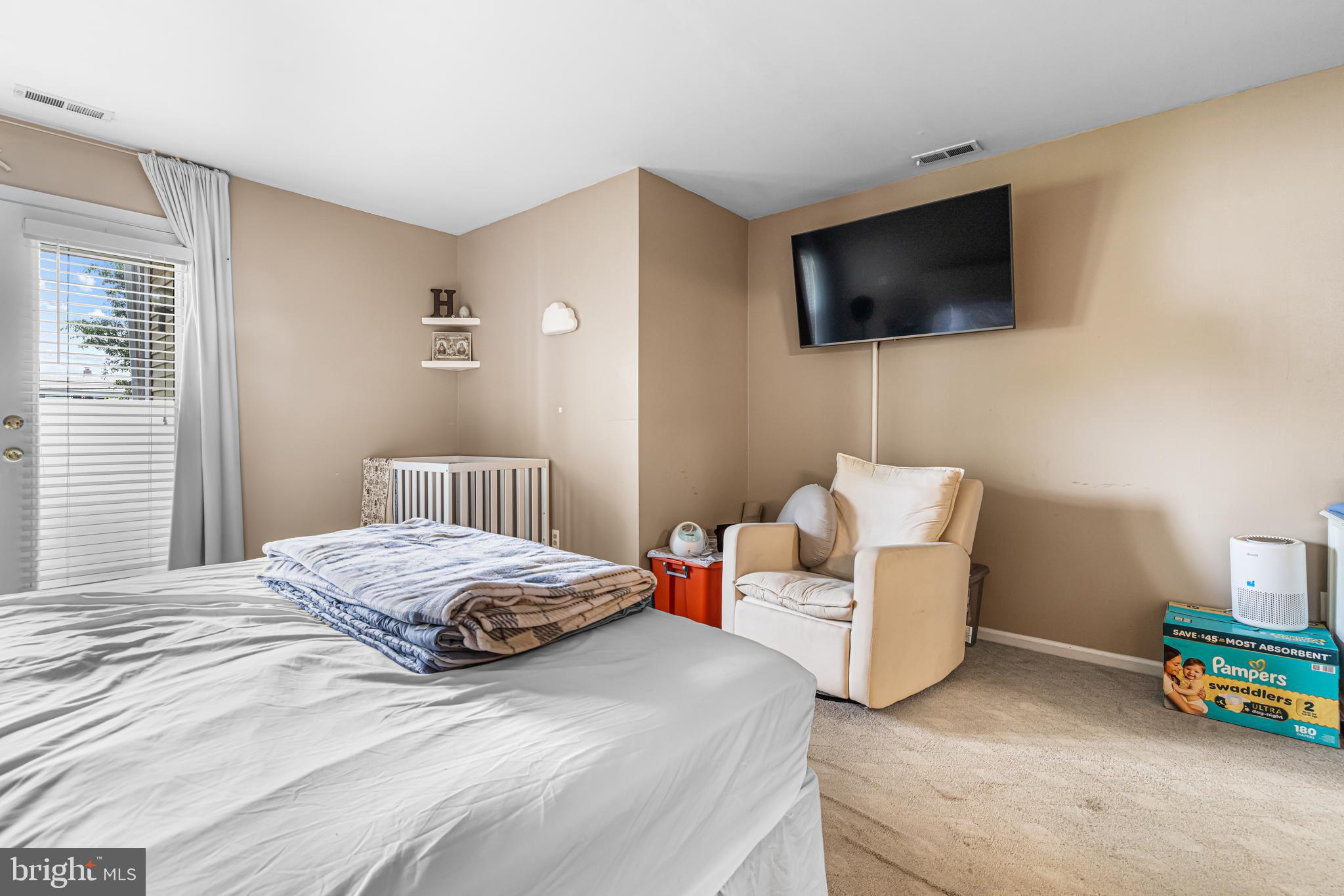 CRESTWOOD CONDO - Residential