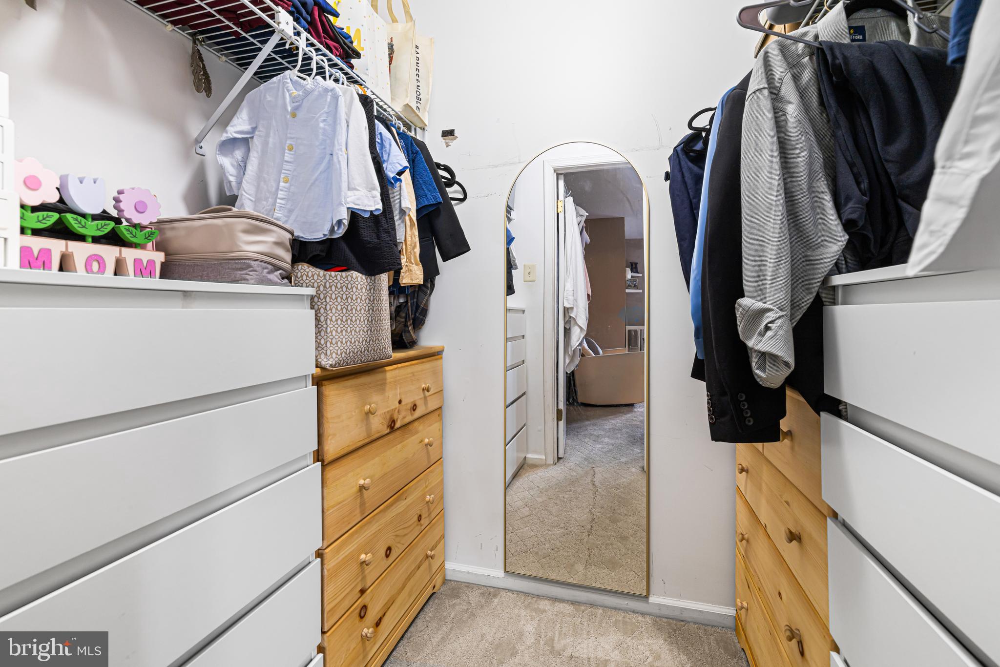 CRESTWOOD CONDO - Residential