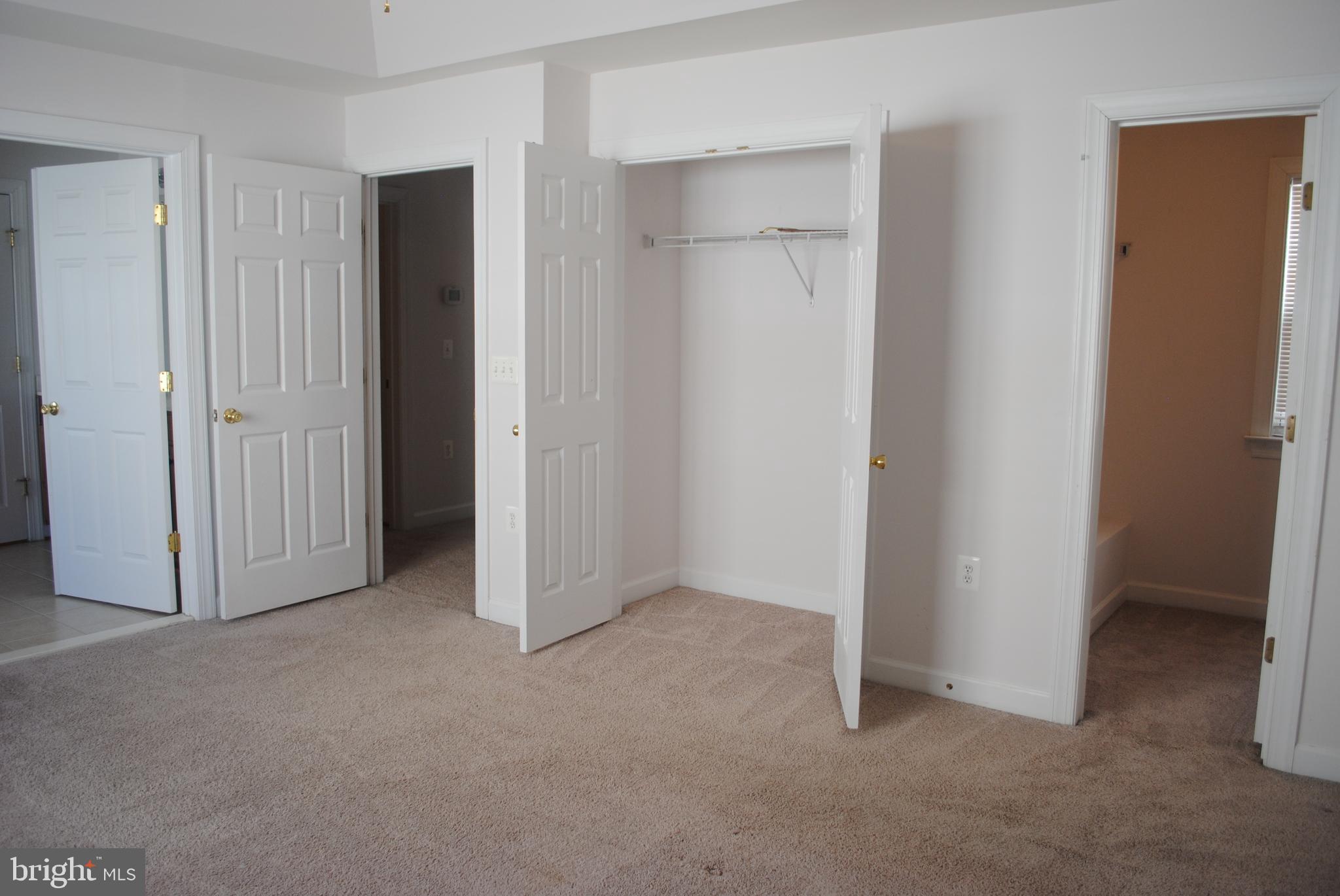 COPPERMINE CROSSING - Residential Lease