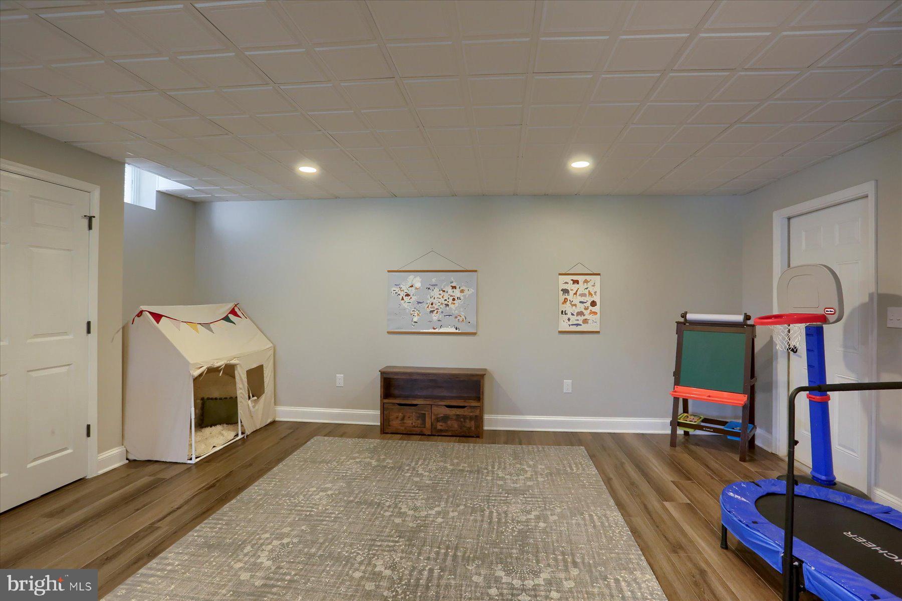 ESTATES OF FOREST RIDGE - Residential