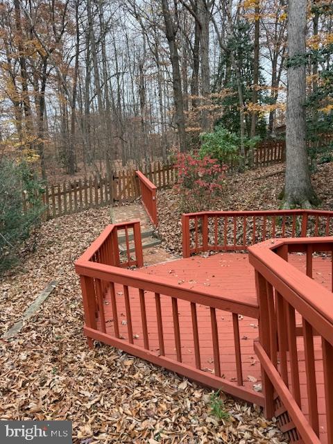 LAKE RIDGE - Residential Lease