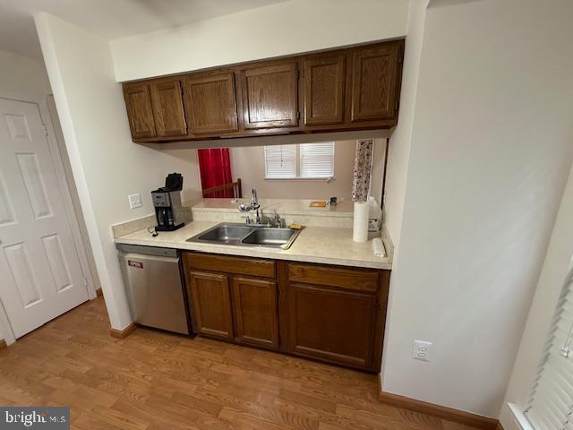 LAKE RIDGE - Residential Lease