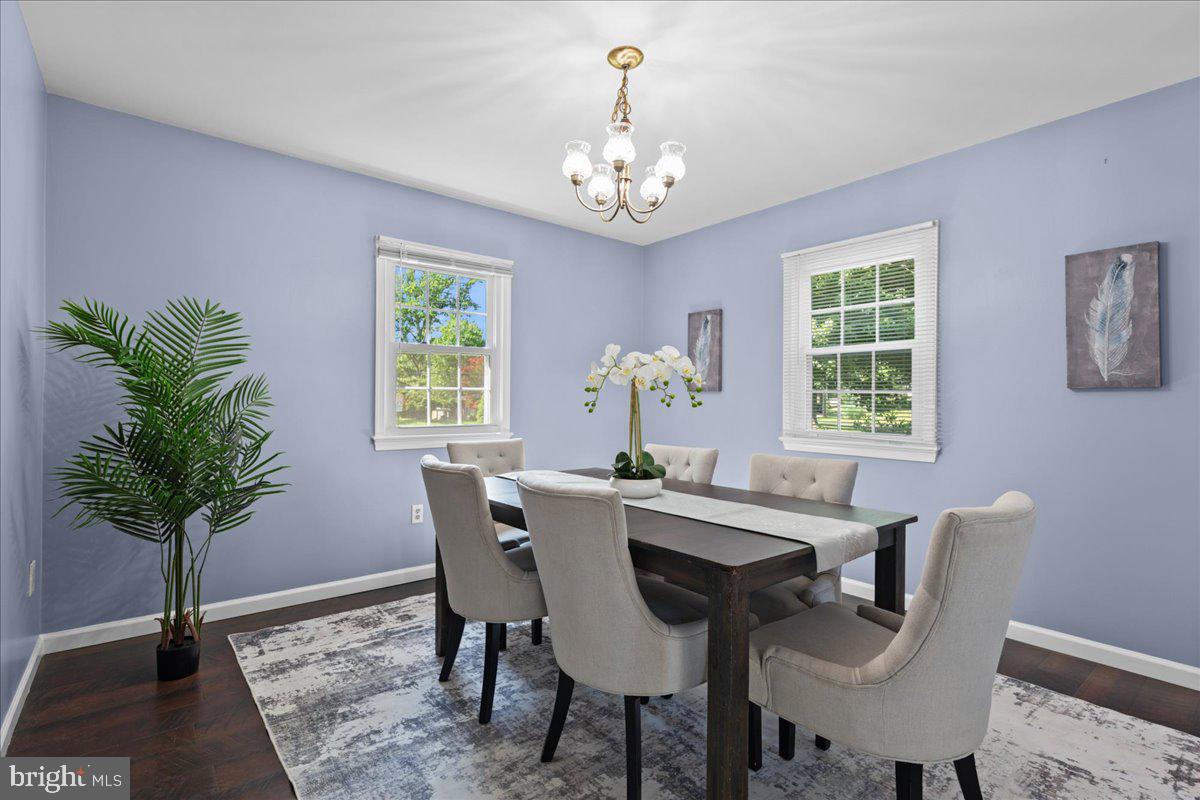 BROKEN HILLS - Residential