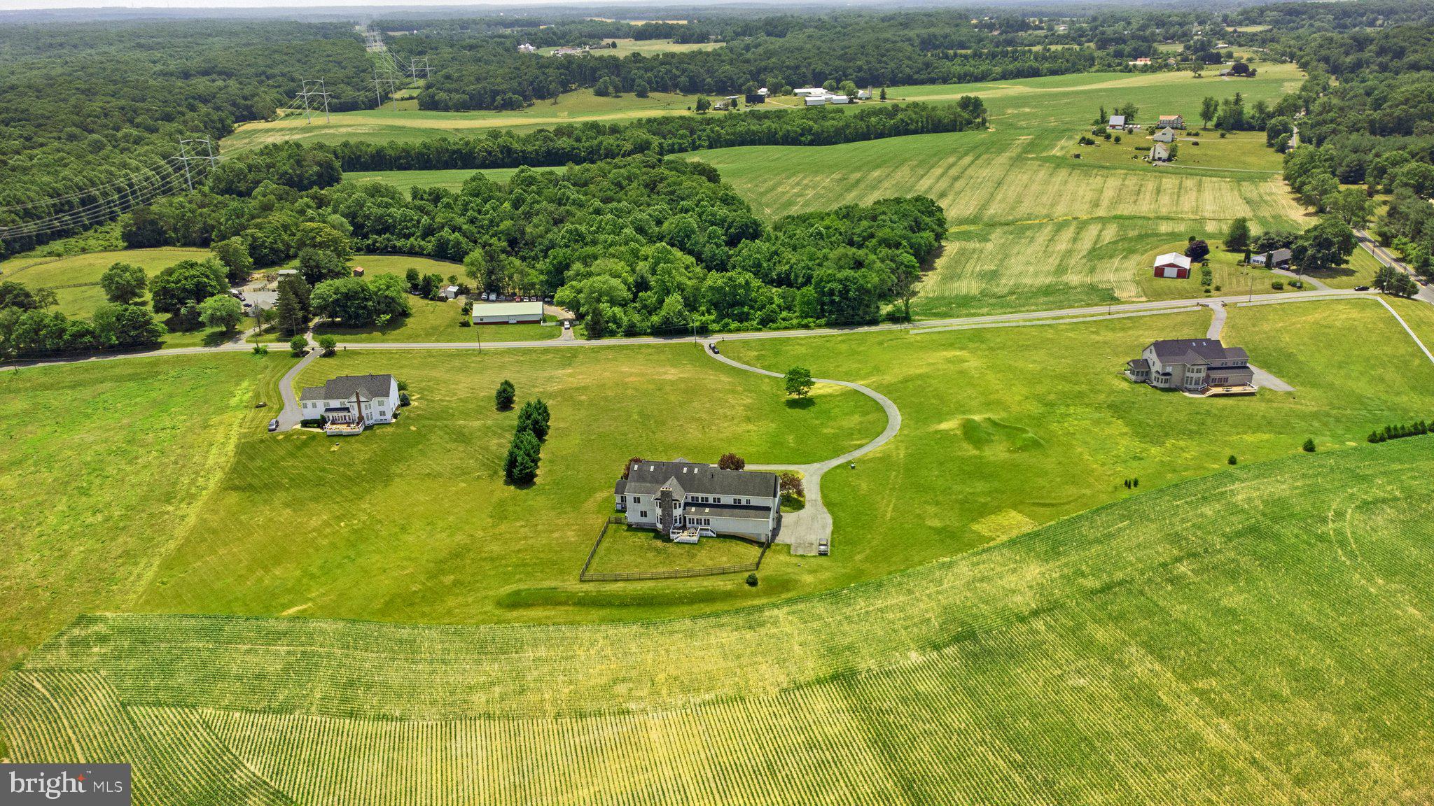 LAYTONSVILLE OUTSIDE - Residential