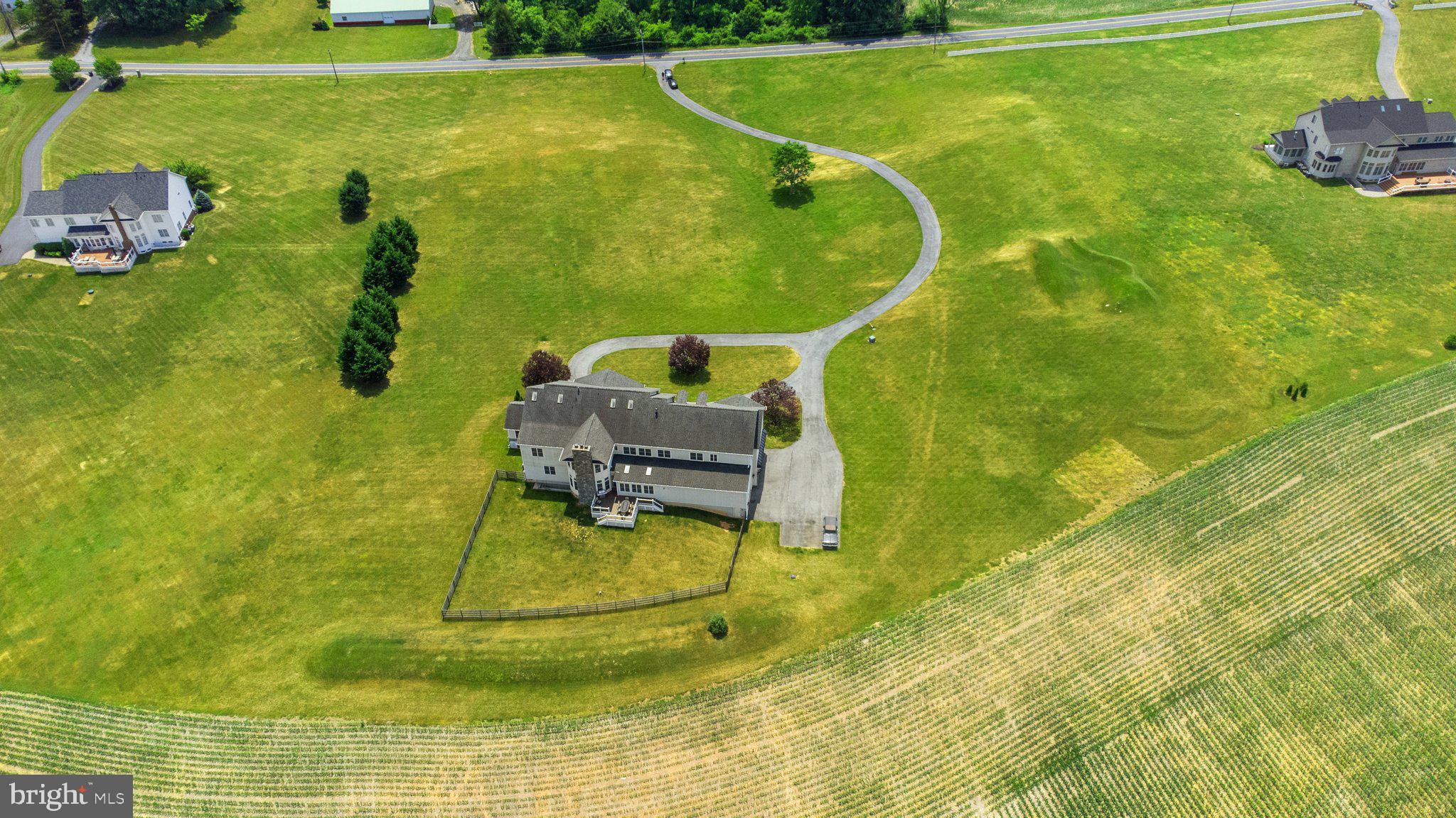 LAYTONSVILLE OUTSIDE - Residential
