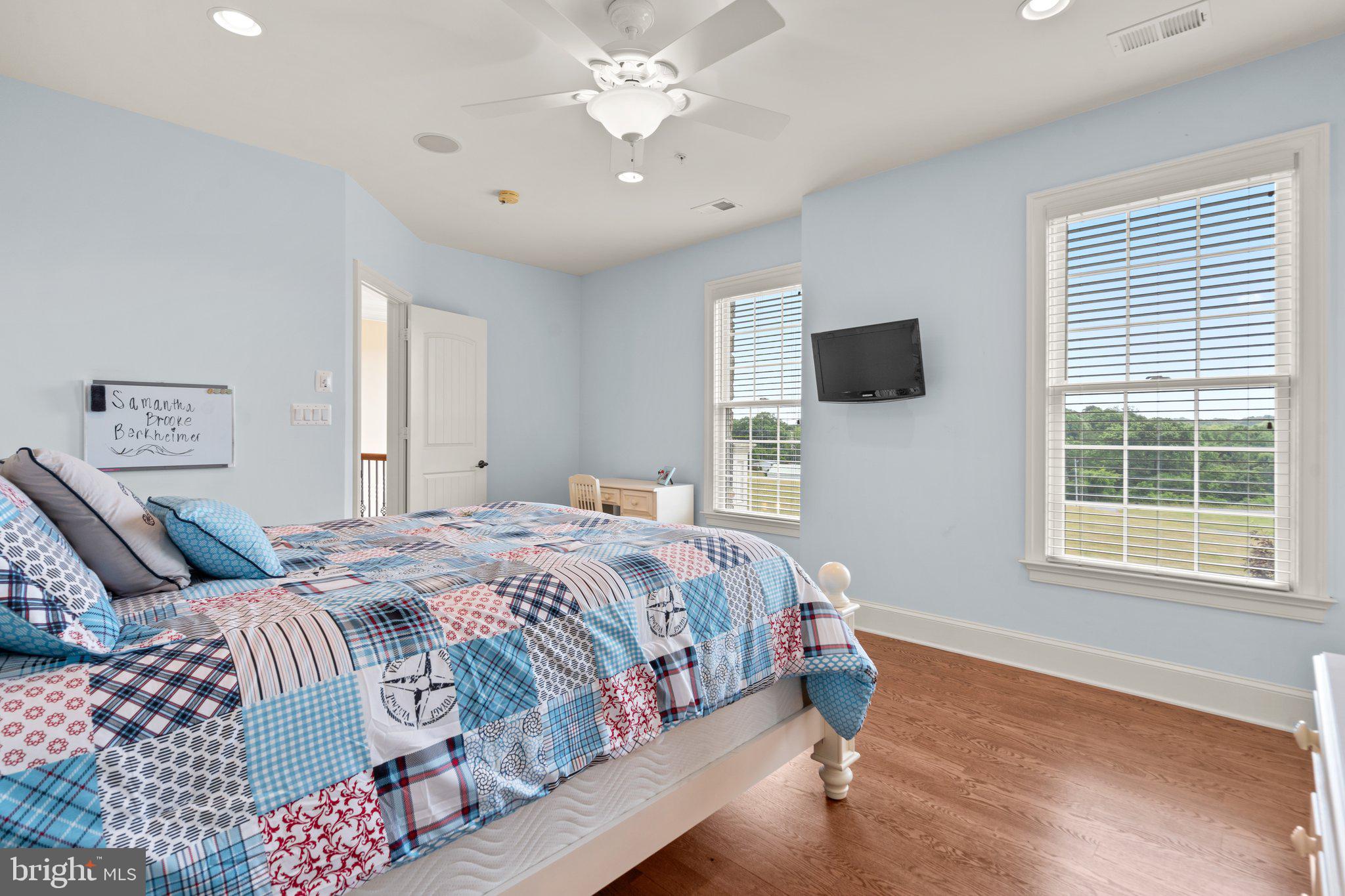 LAYTONSVILLE OUTSIDE - Residential