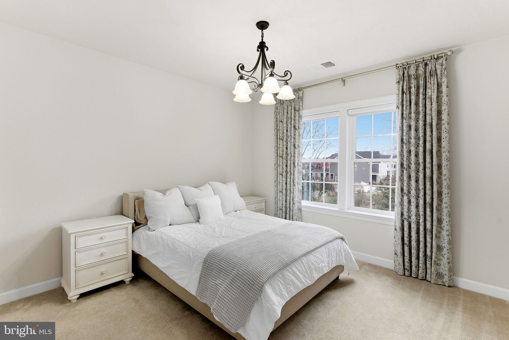 GROVE AT WILLOWSFORD - Residential