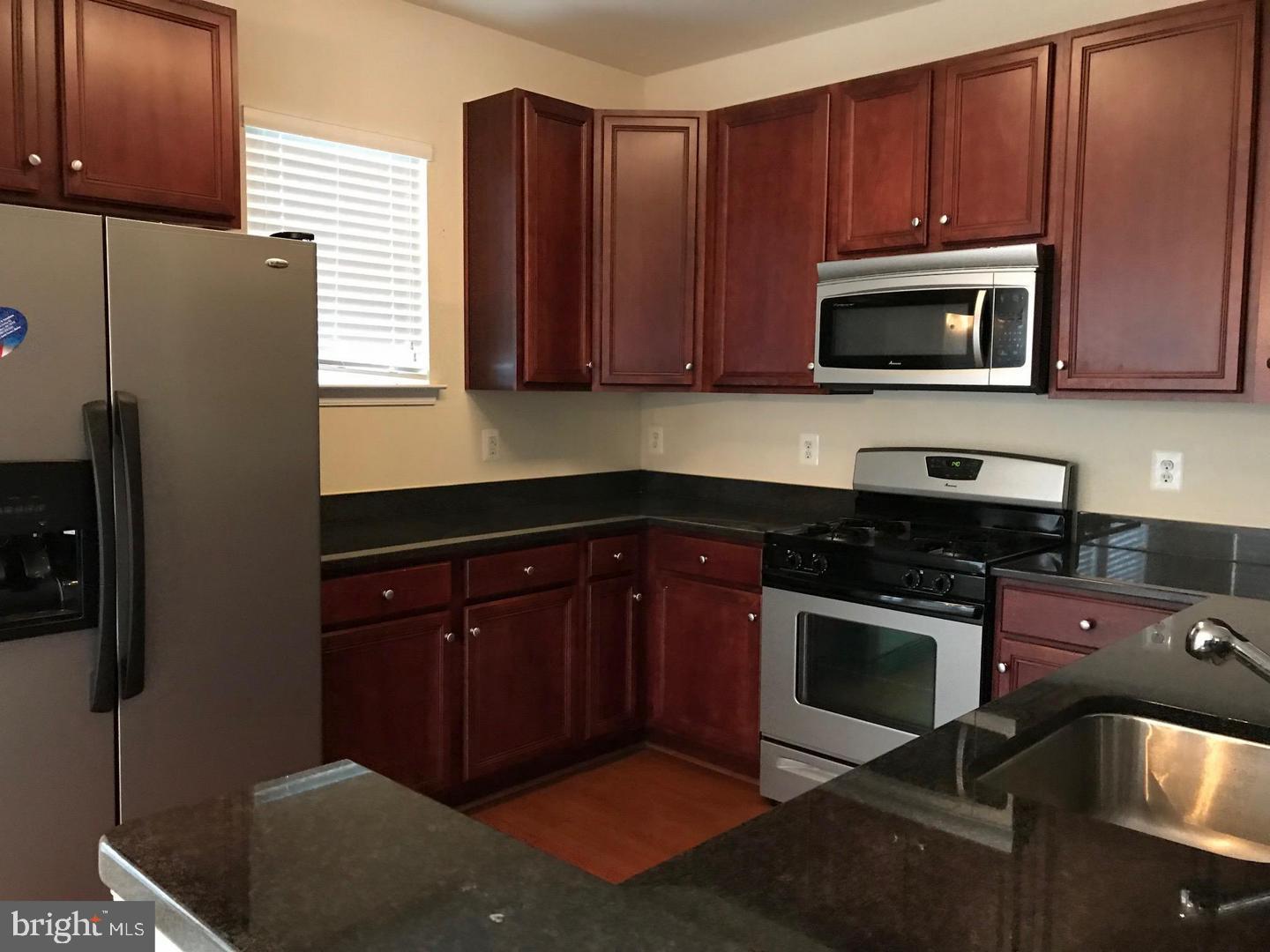 THE ADDISON AT ST PAUL - Residential Lease