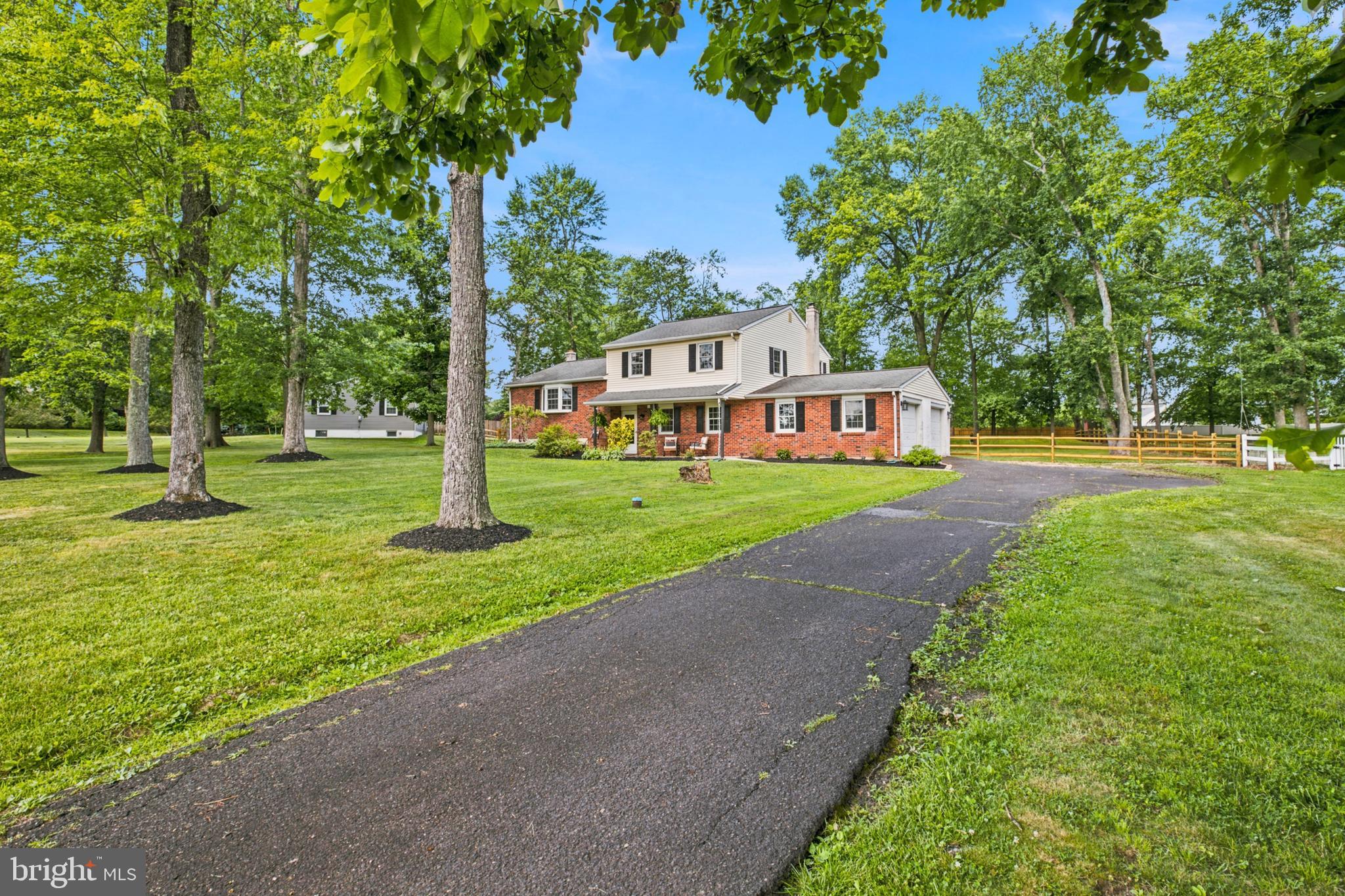 MILL CREEK VIL - Residential