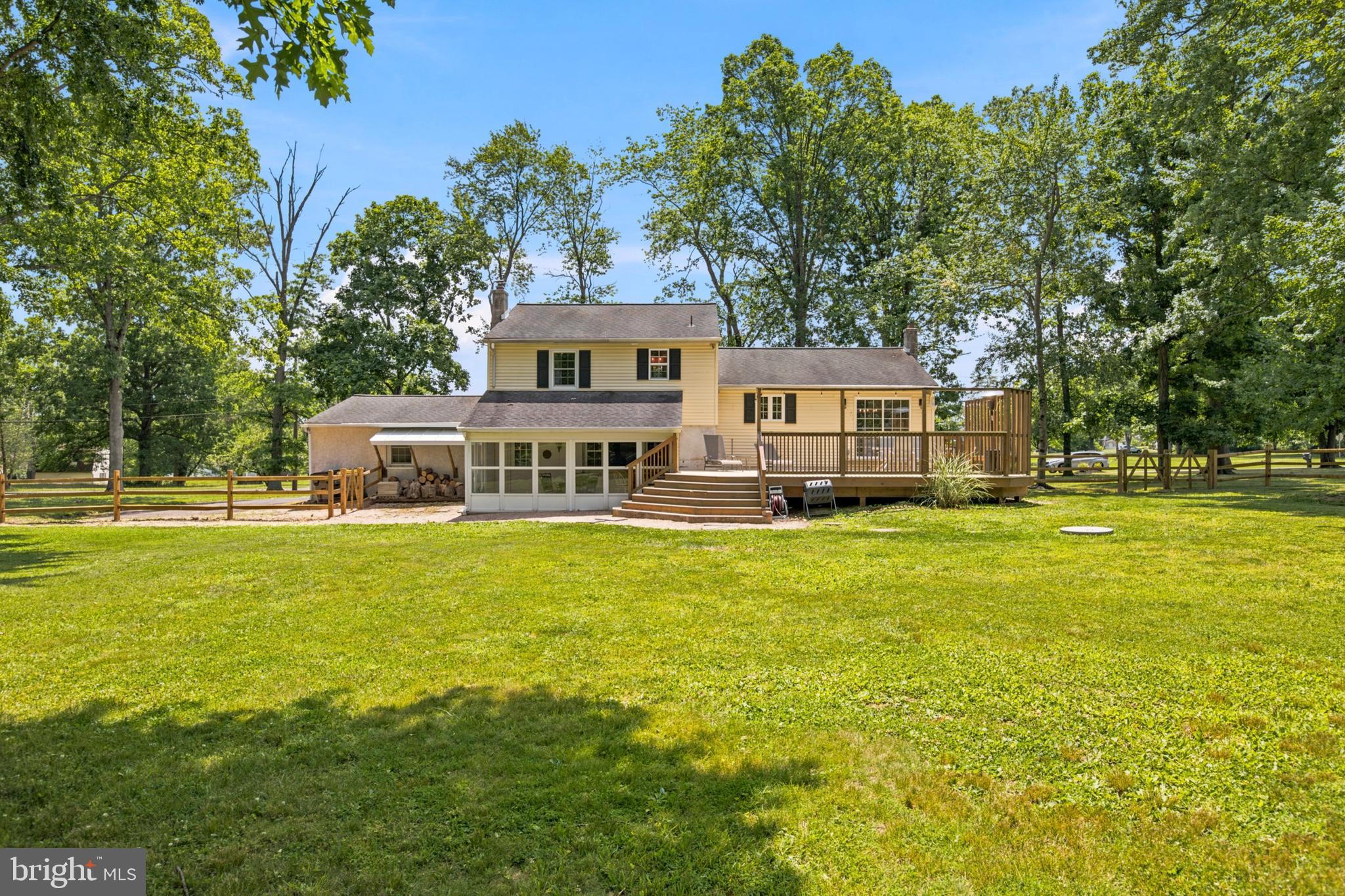MILL CREEK VIL - Residential