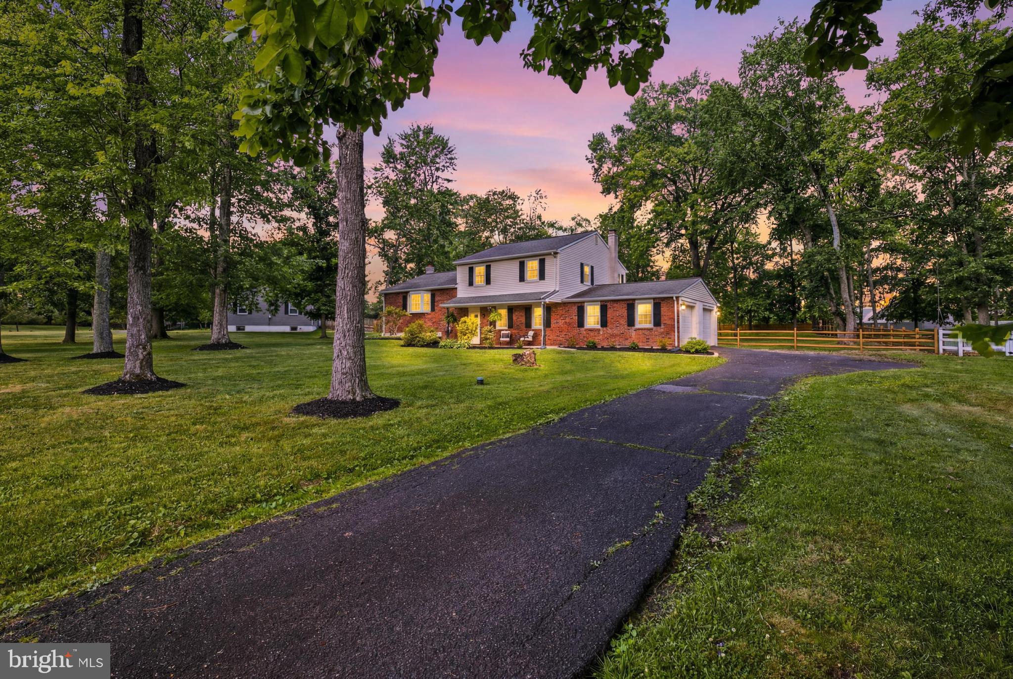 MILL CREEK VIL - Residential