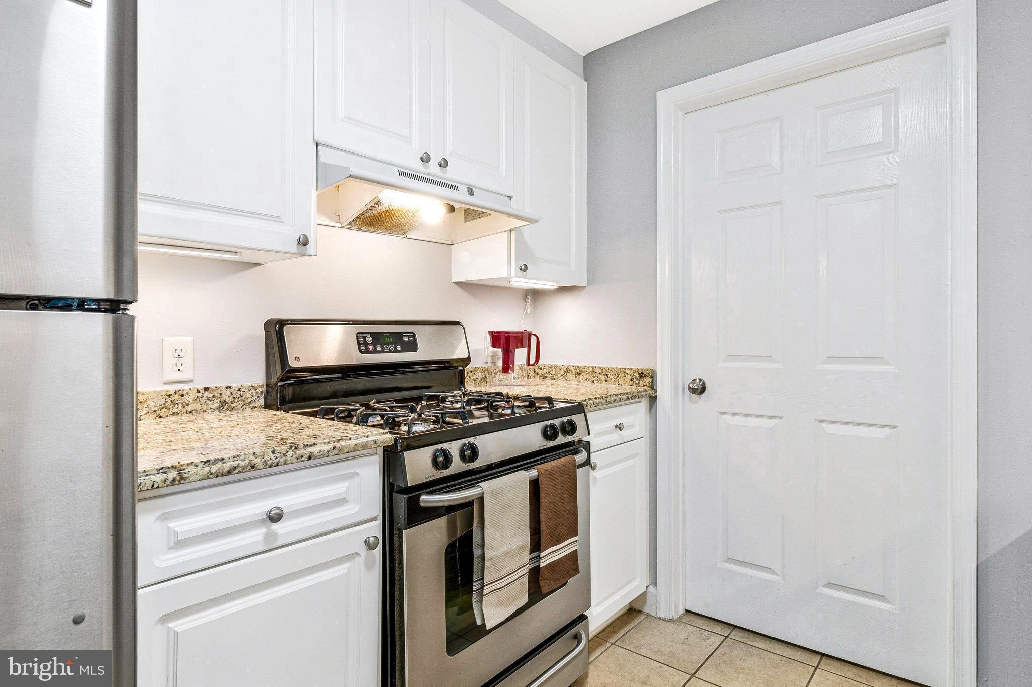 FITZ AT ROCKVILLE TOWN C - Residential