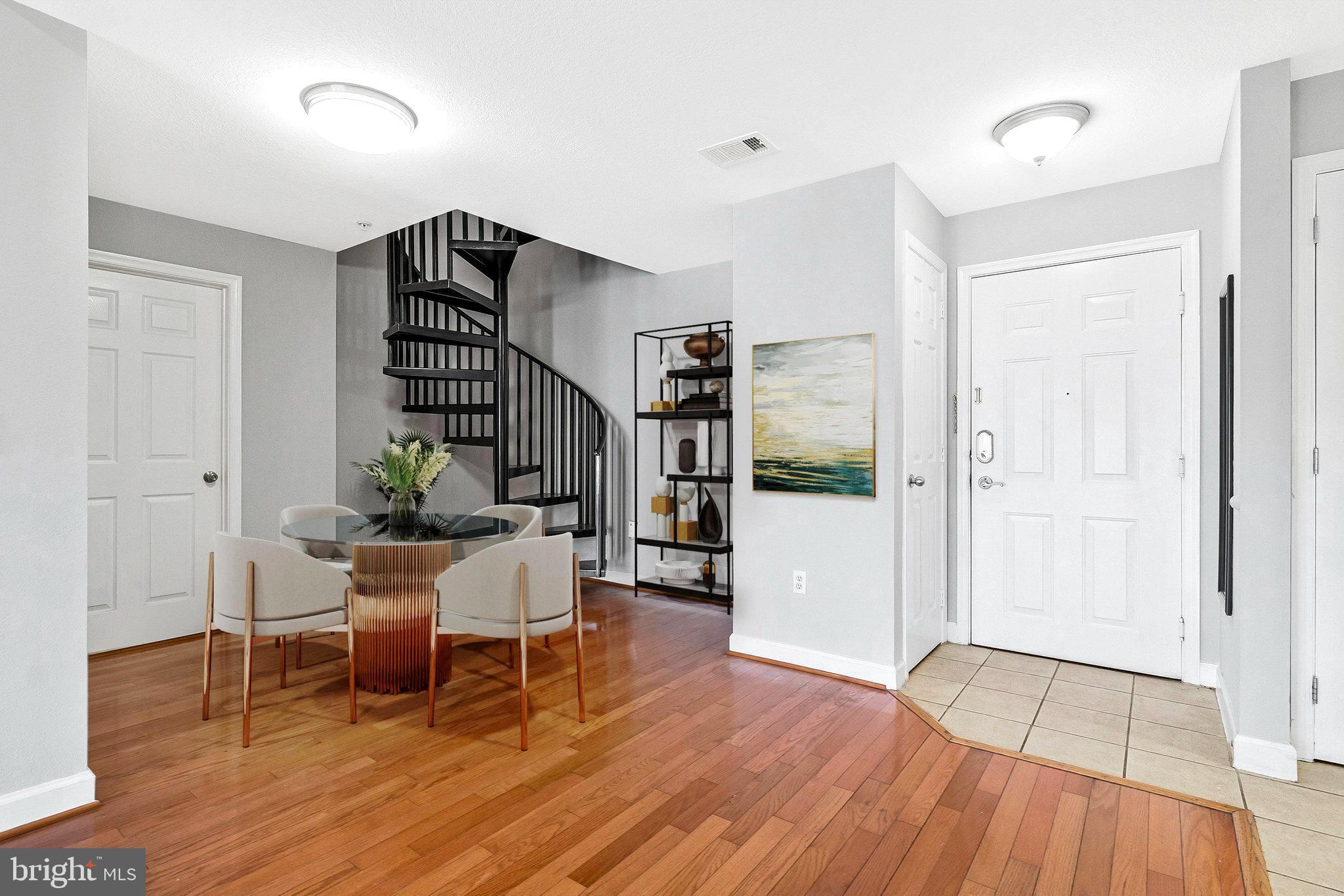 FITZ AT ROCKVILLE TOWN C - Residential