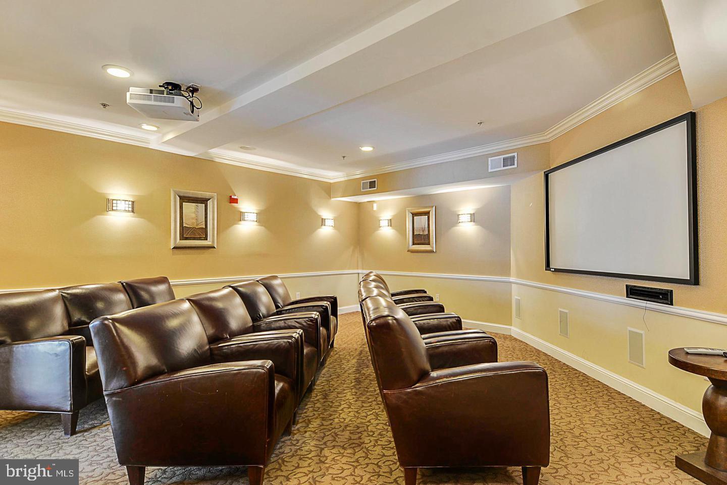 FITZ AT ROCKVILLE TOWN C - Residential