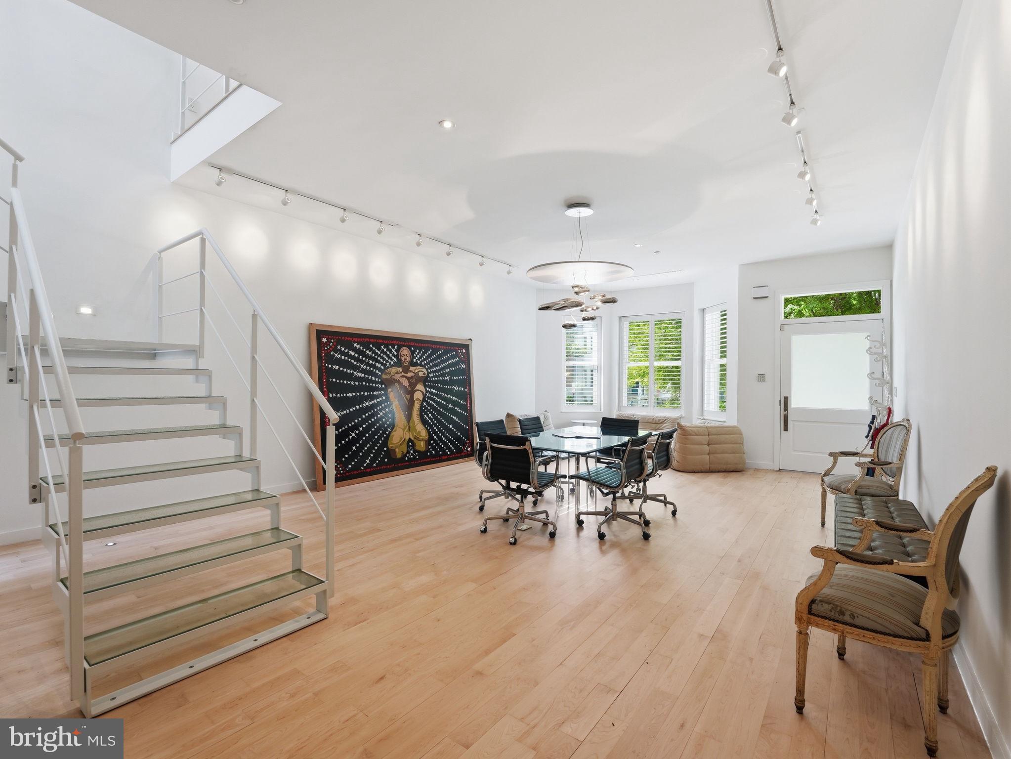 KALORAMA TRIANGLE - Residential