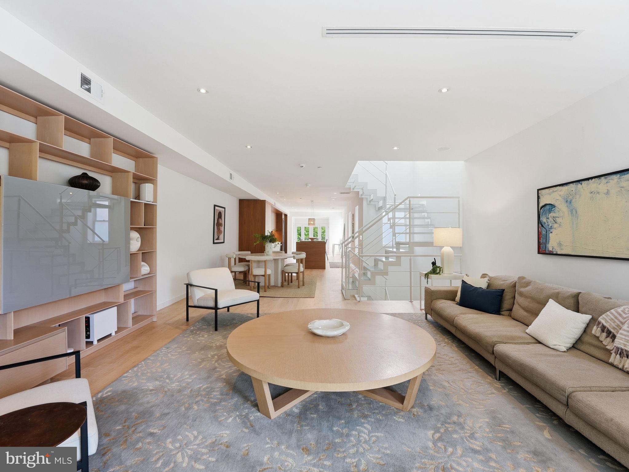 KALORAMA TRIANGLE - Residential