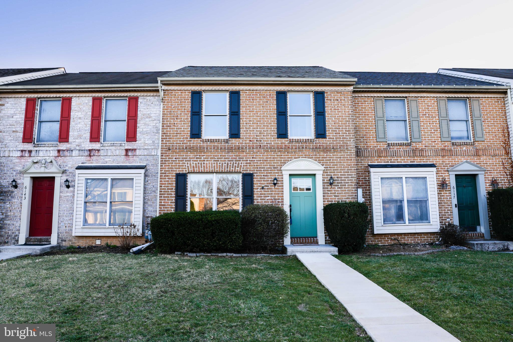 HAMPDEN COURT - Residential