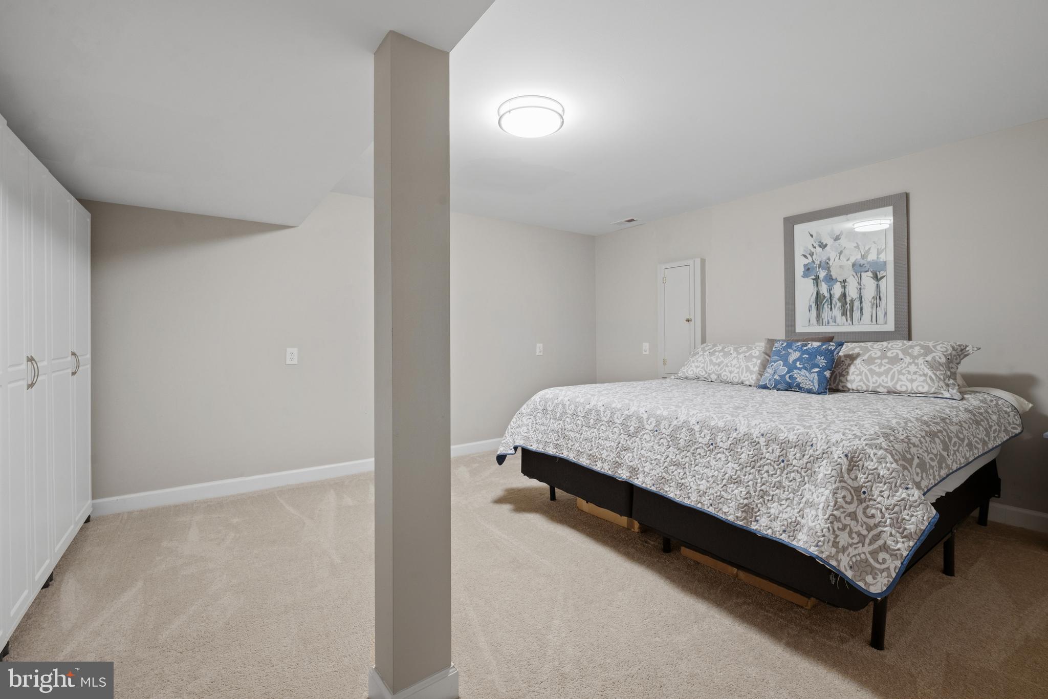 LAKE CAROLINE - Residential