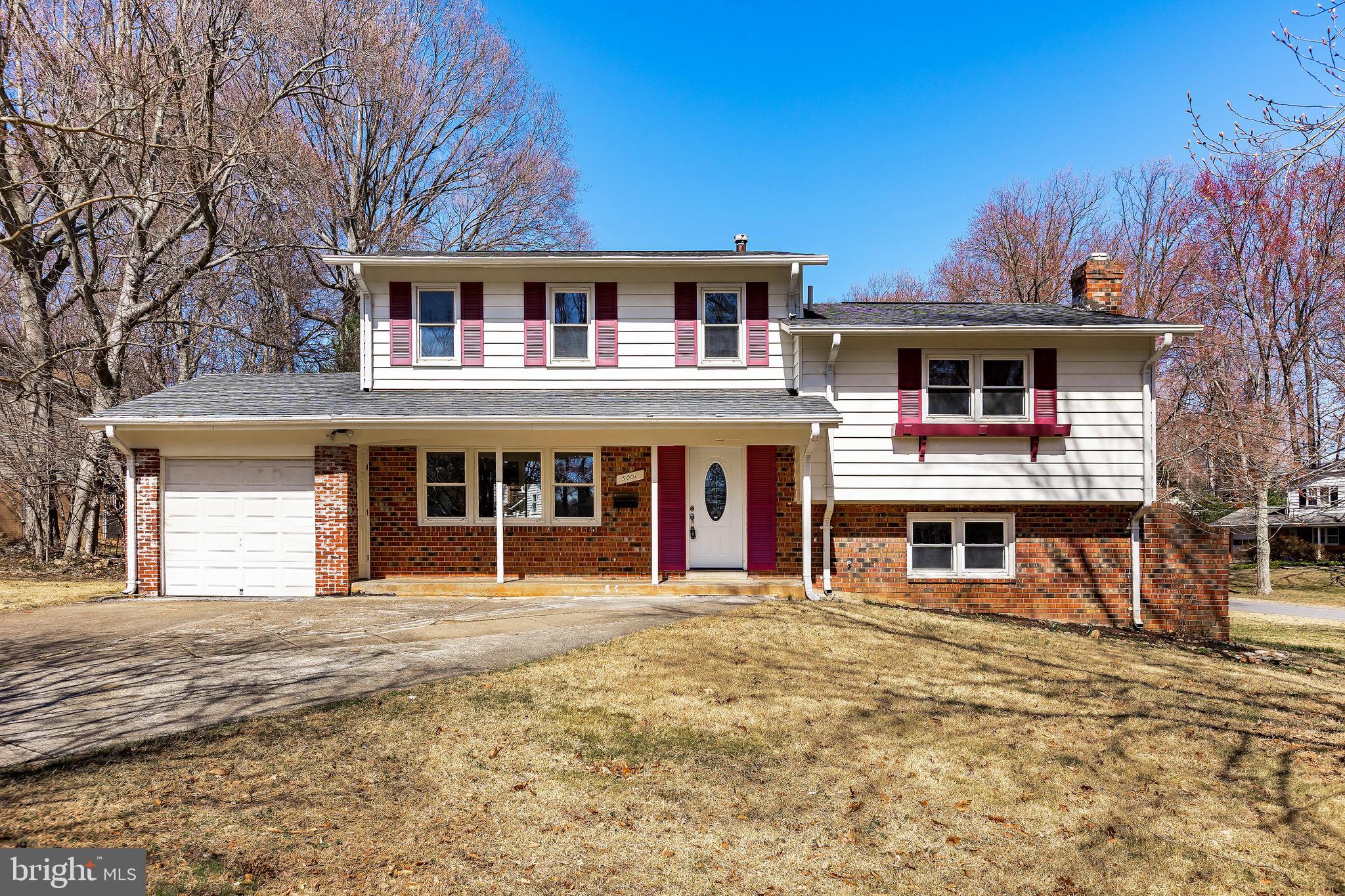ROCK CREEK MANOR - Residential
