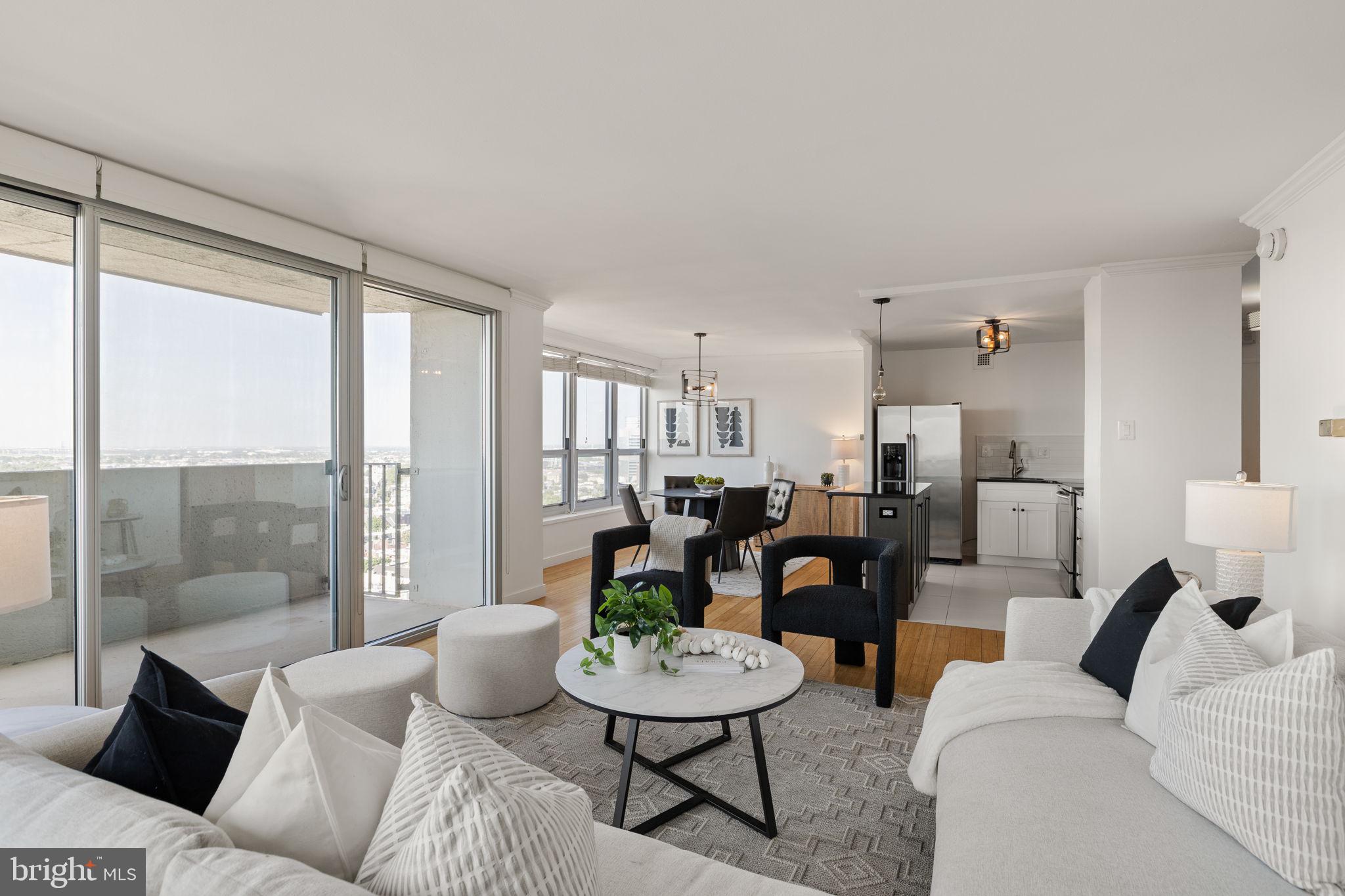 RITTENHOUSE SQUARE - Residential