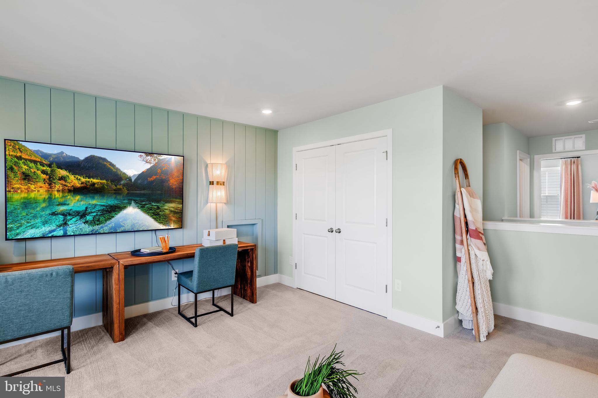 BRIDGEWATER - Residential