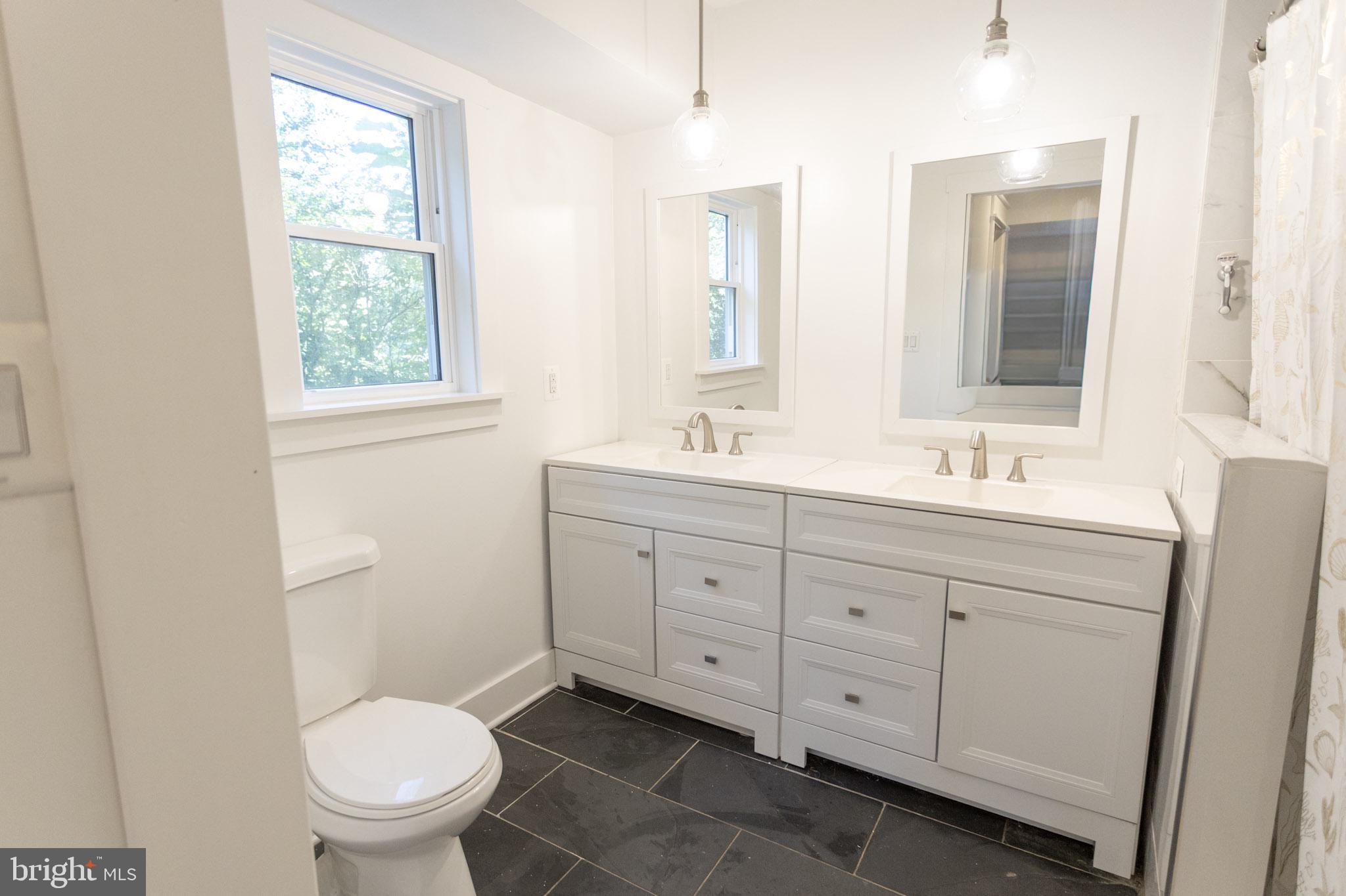 MANASSAS PARK - Residential