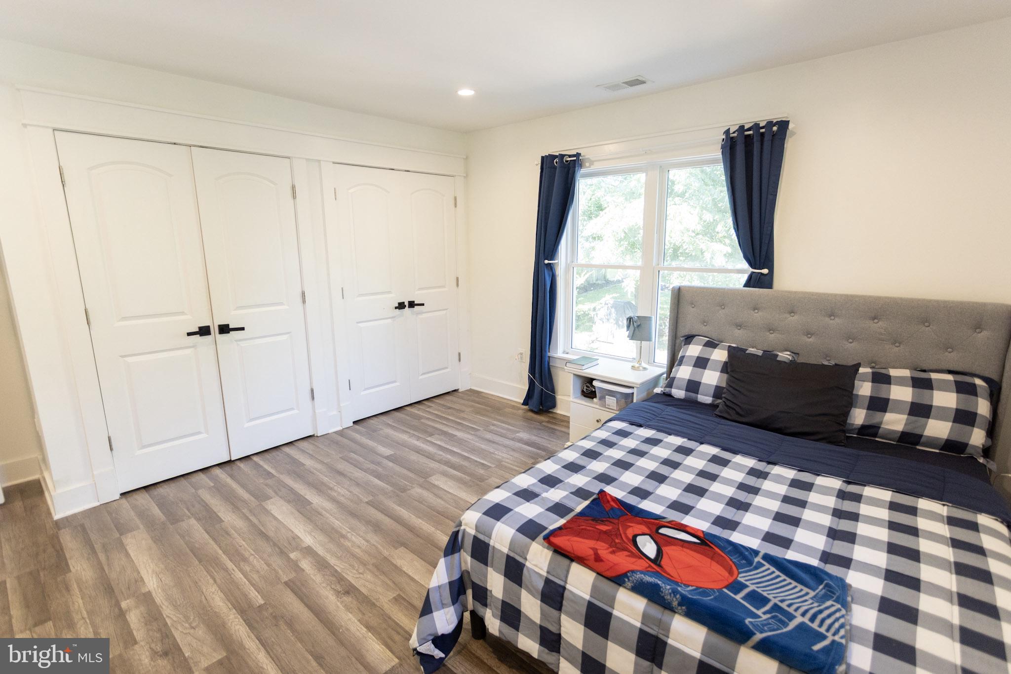 MANASSAS PARK - Residential