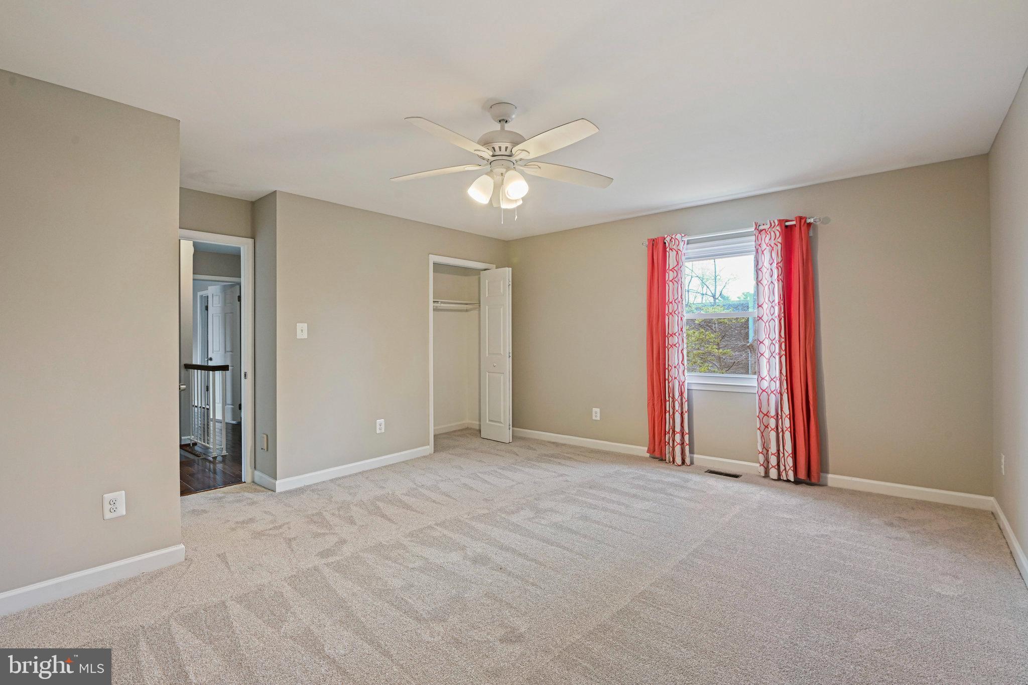 FIVE OAKS ESTATES - Residential