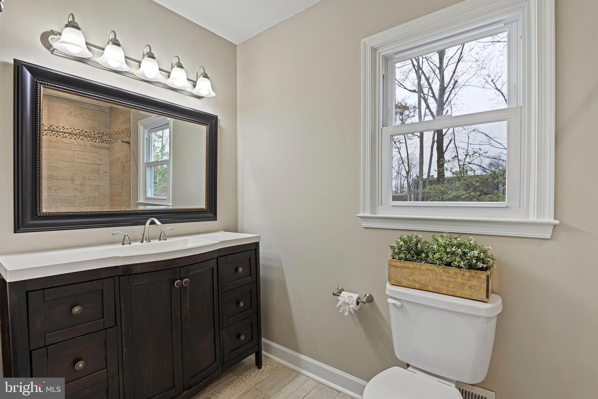 FIVE OAKS ESTATES - Residential