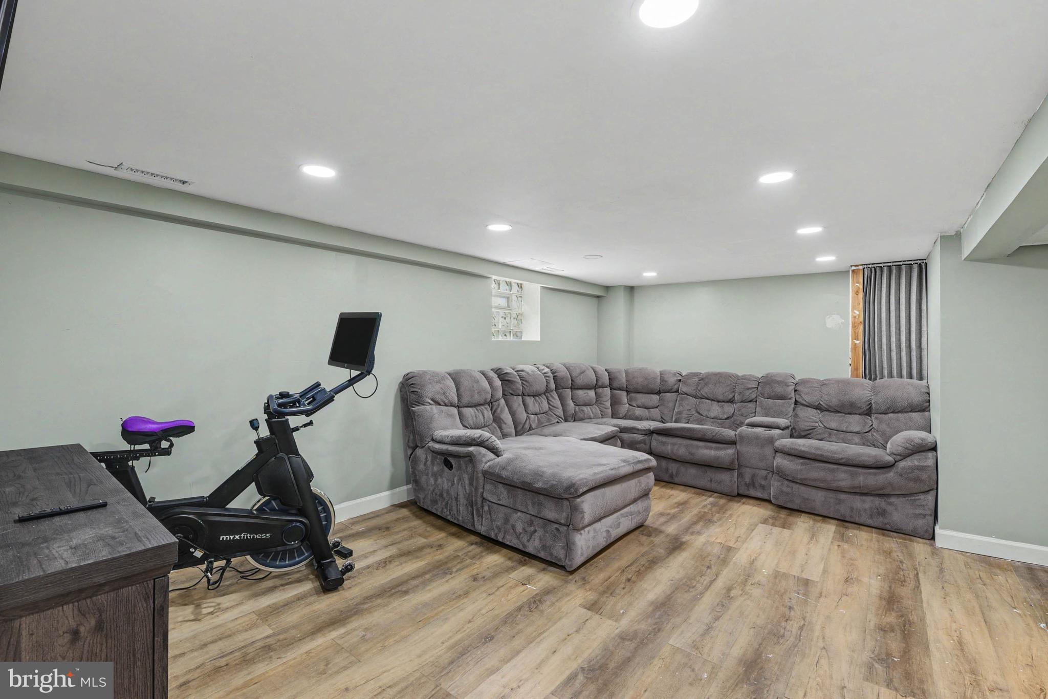PARKVILLE - Residential