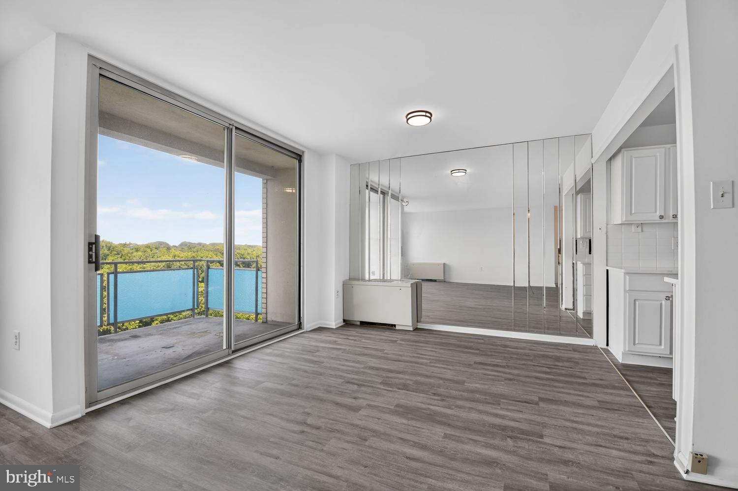 GROSVENOR PARK - Residential