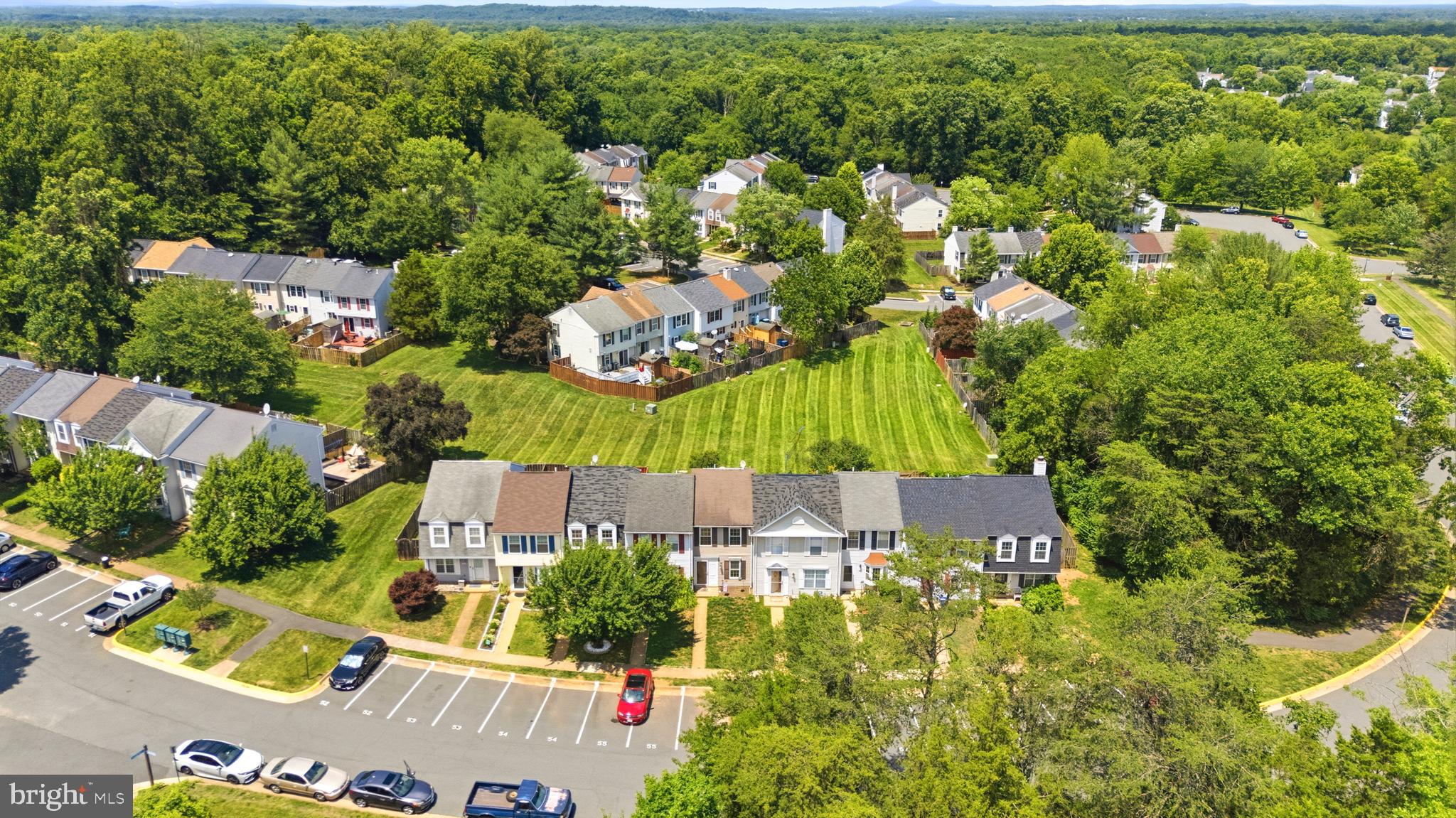 COUNTRYSIDE - Residential