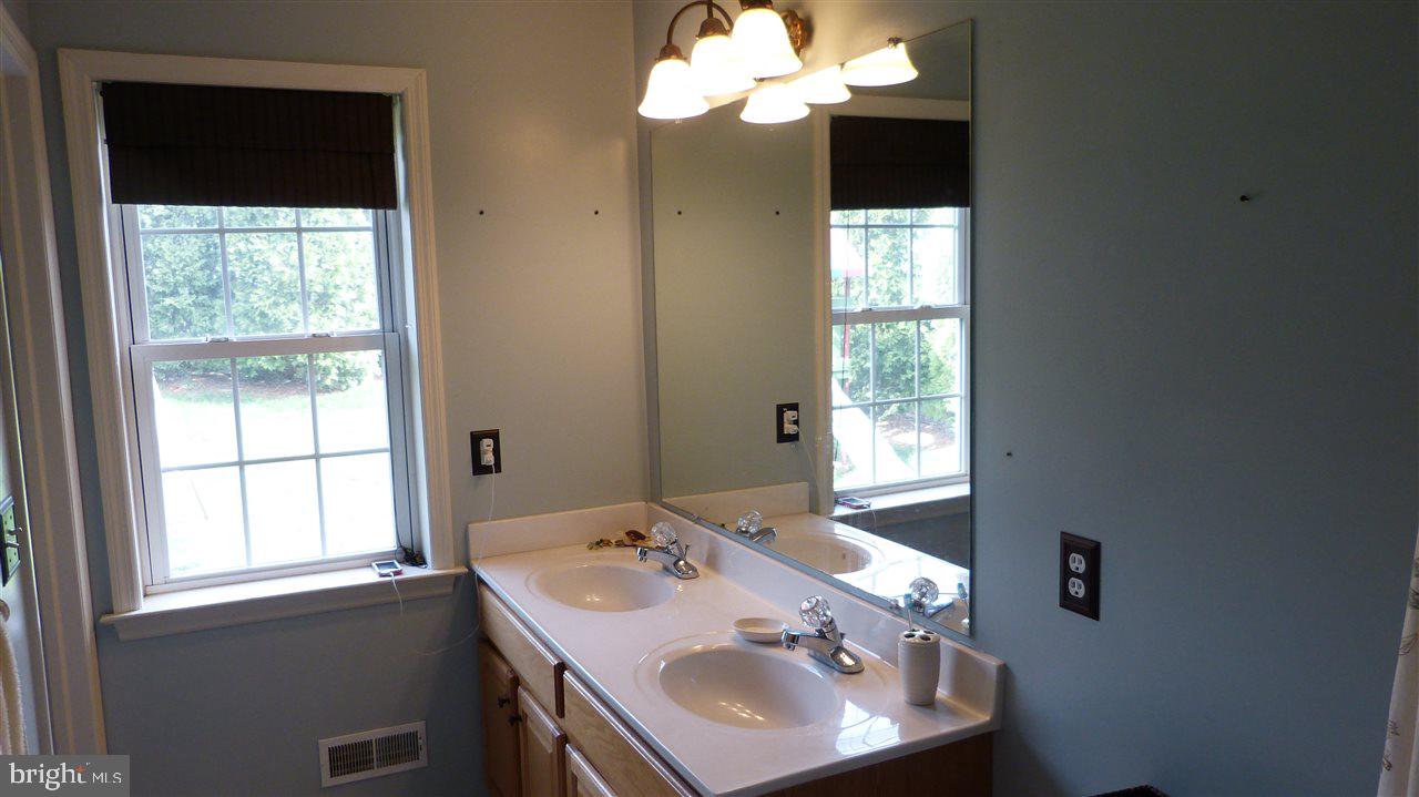 ZIONS VIEW - Residential