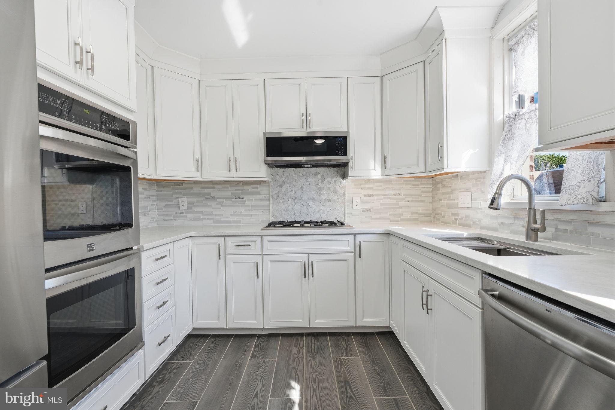 PHILADELPHIA (NORTHEAST) - Residential