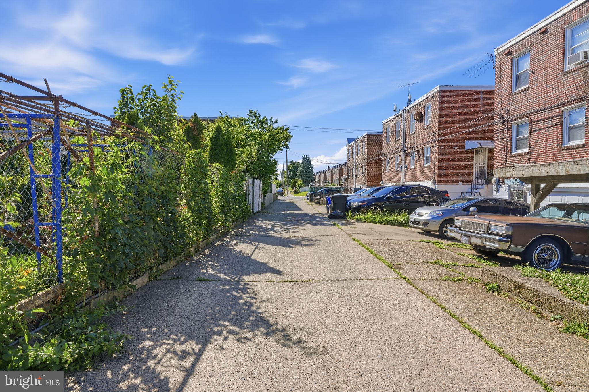 PHILADELPHIA (NORTHEAST) - Residential