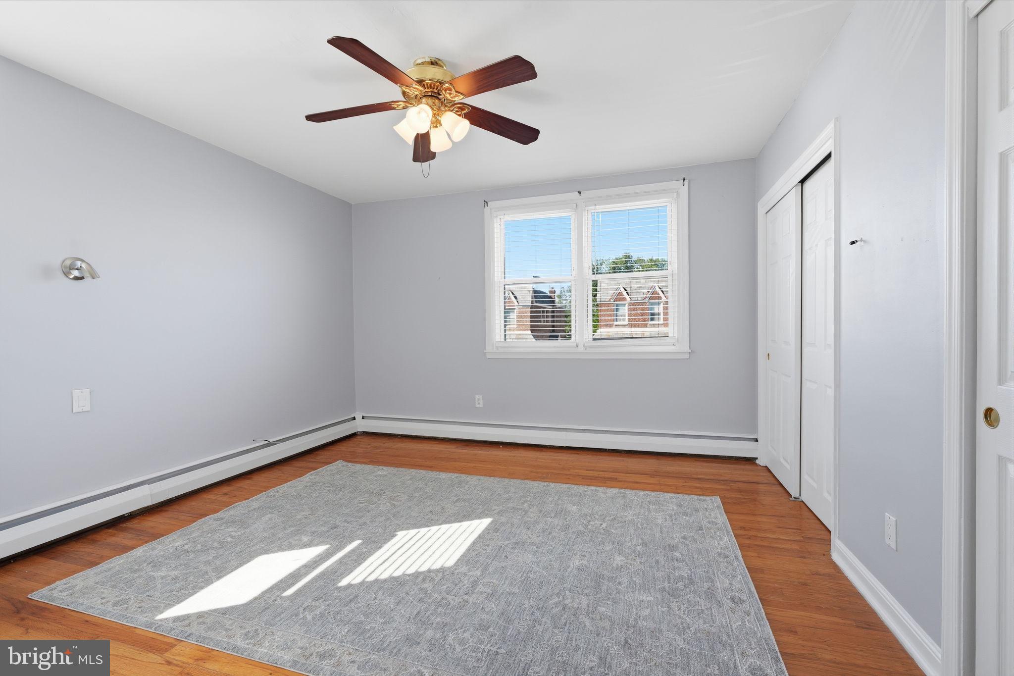 PHILADELPHIA (NORTHEAST) - Residential