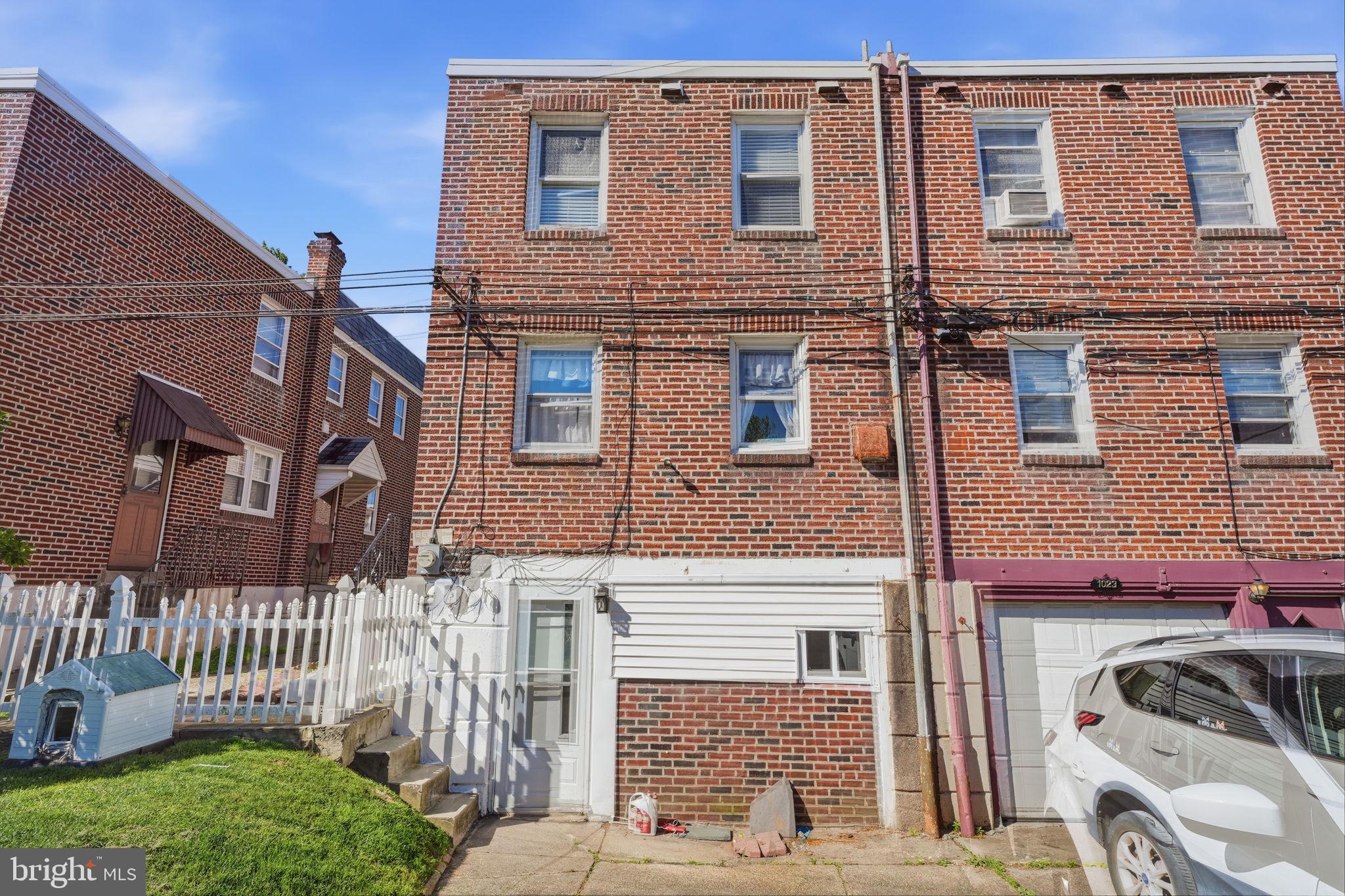 PHILADELPHIA (NORTHEAST) - Residential