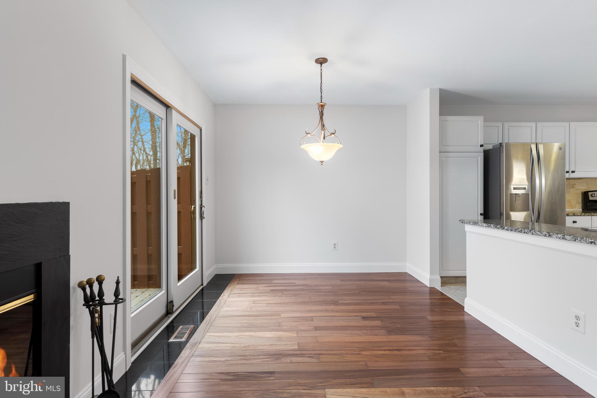 GLEN KNOLL ESTATES - Residential