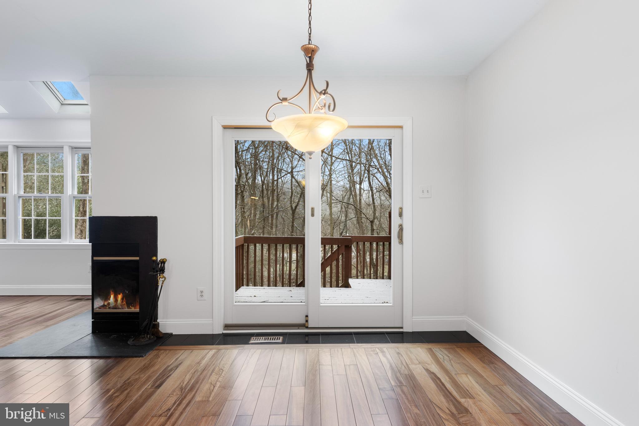 GLEN KNOLL ESTATES - Residential