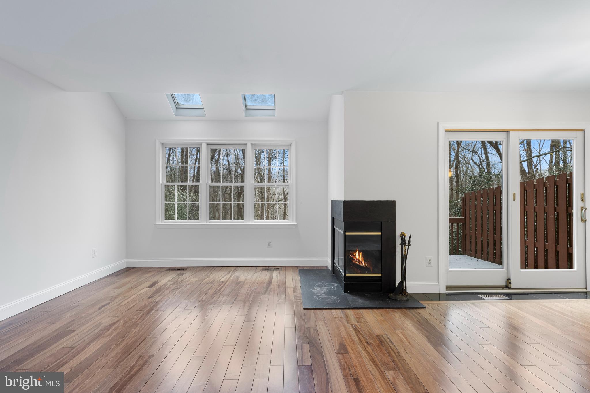 GLEN KNOLL ESTATES - Residential