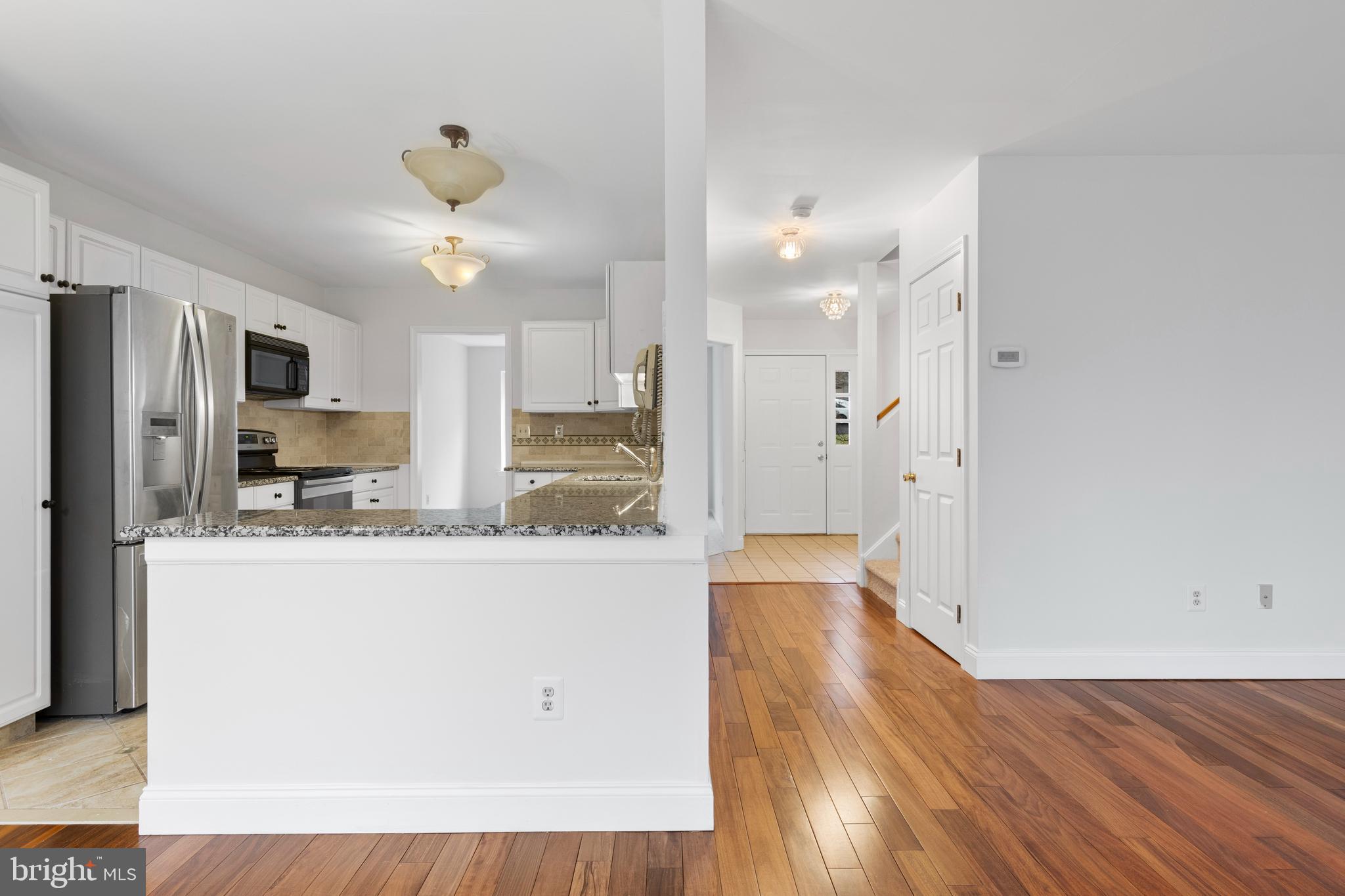 GLEN KNOLL ESTATES - Residential