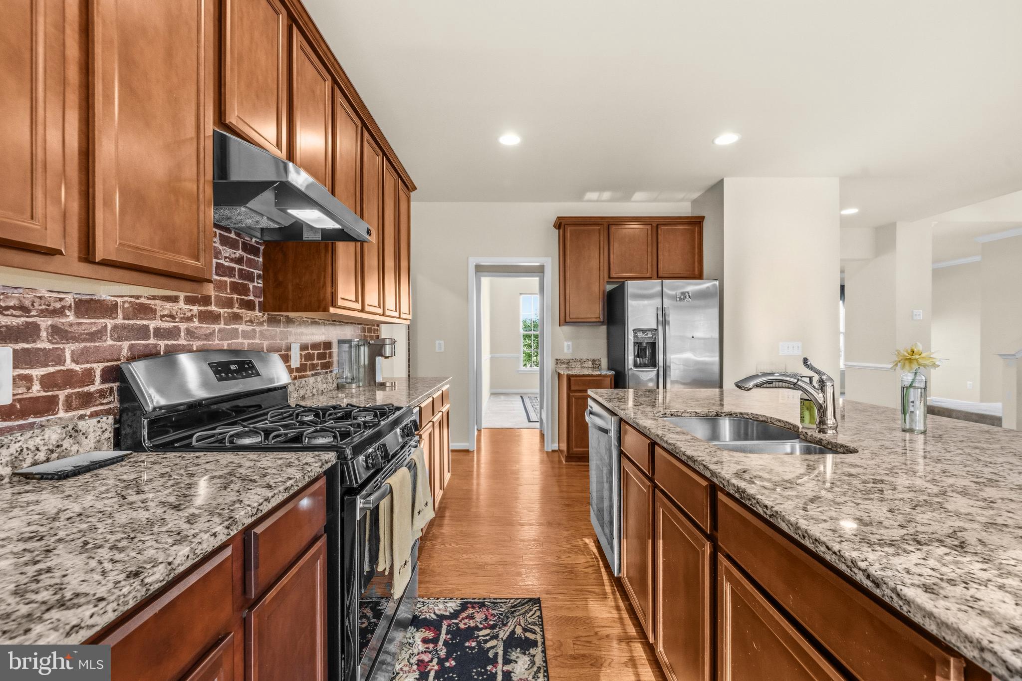 THE BLUFFS AT SLEETER LAKE - Residential