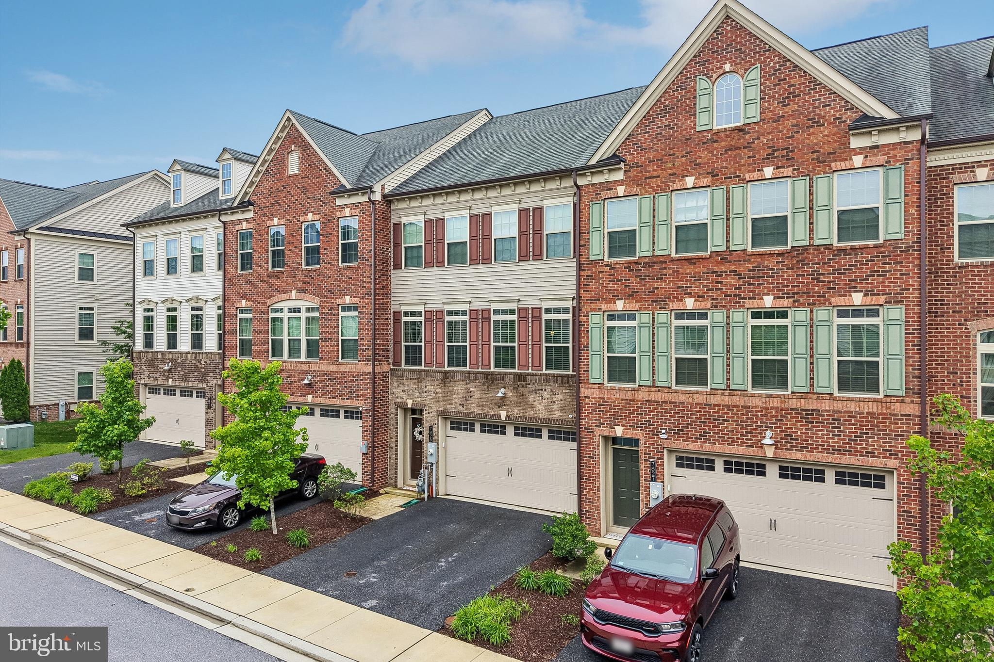 PARKSIDE - Residential