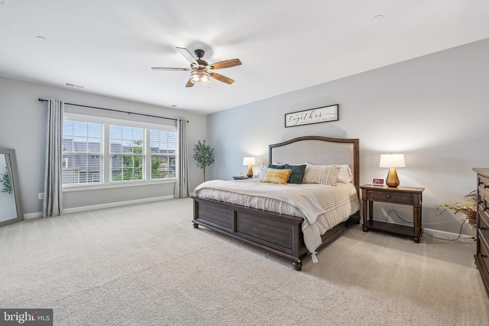PARKSIDE - Residential