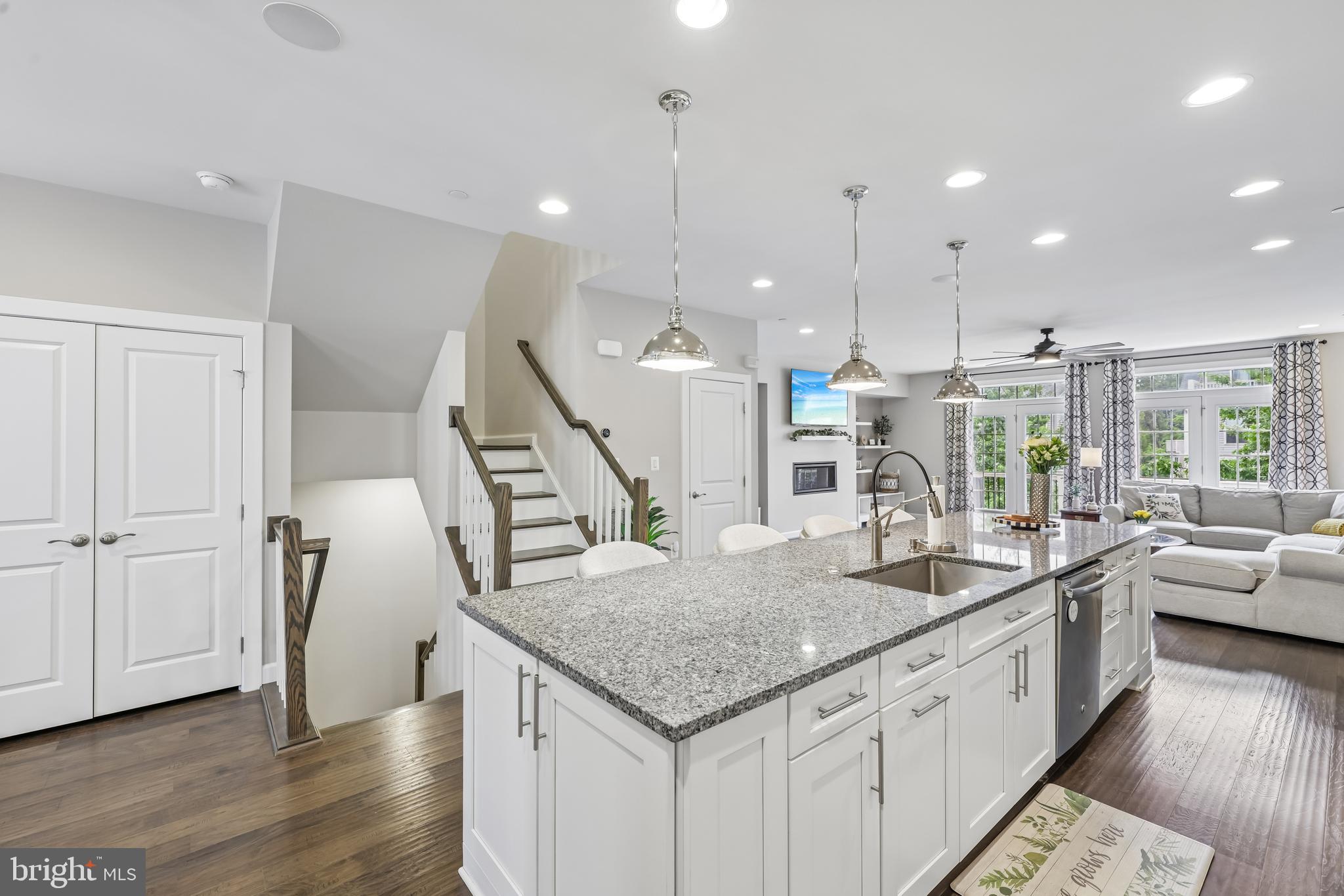 PARKSIDE - Residential