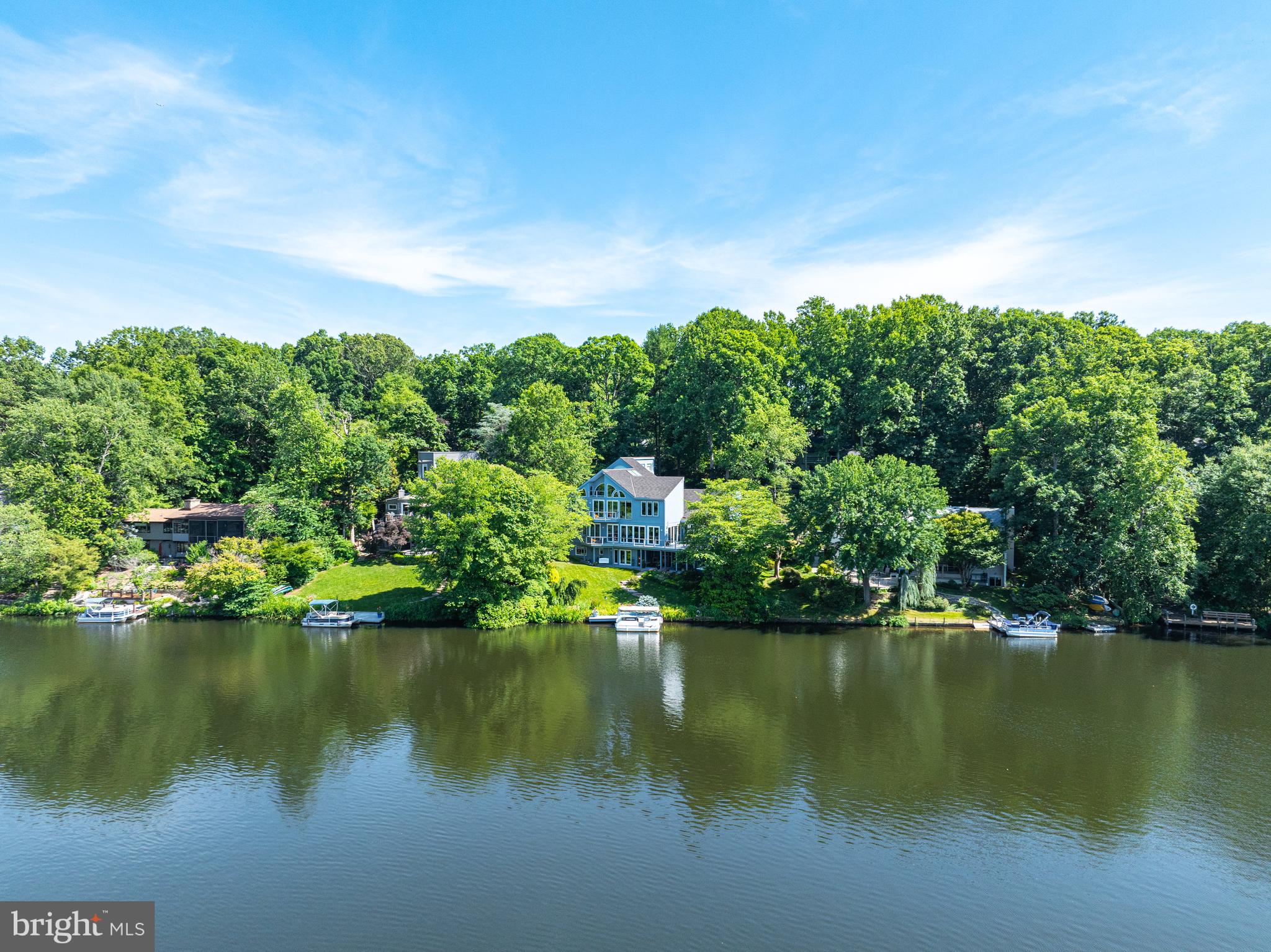 RESTON - Residential