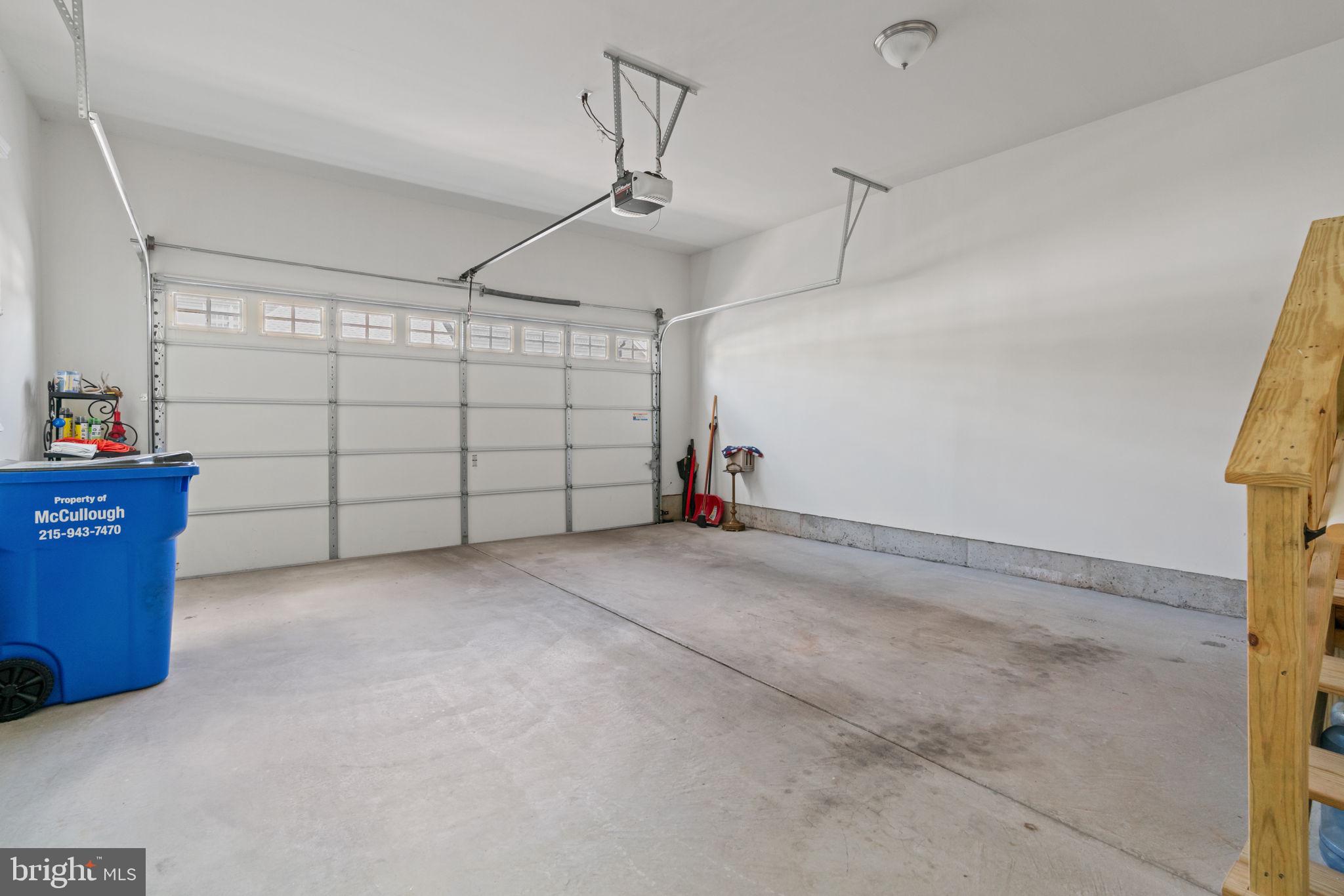 NEWTOWN WALK - Residential