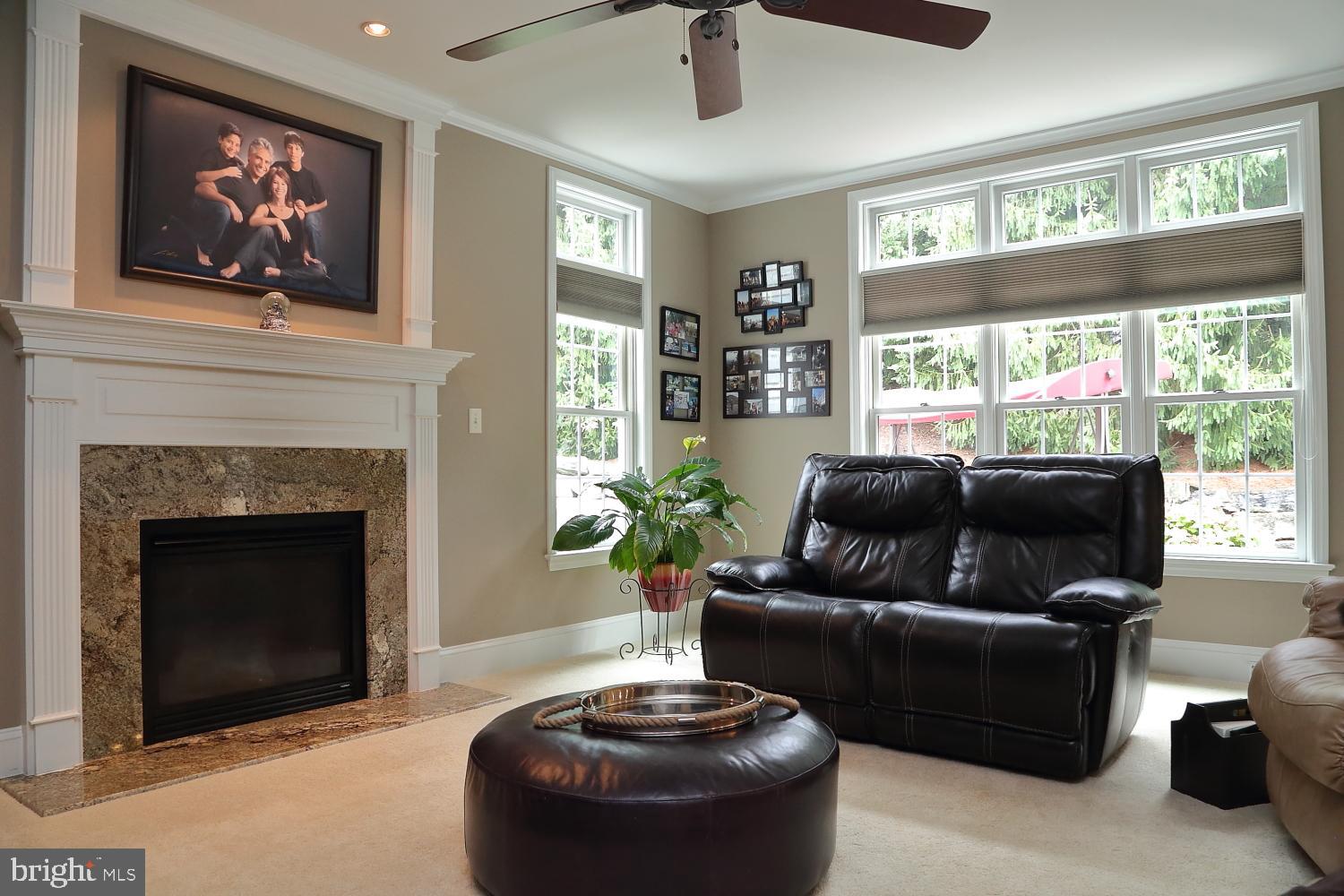 THE MEADOWS - Residential