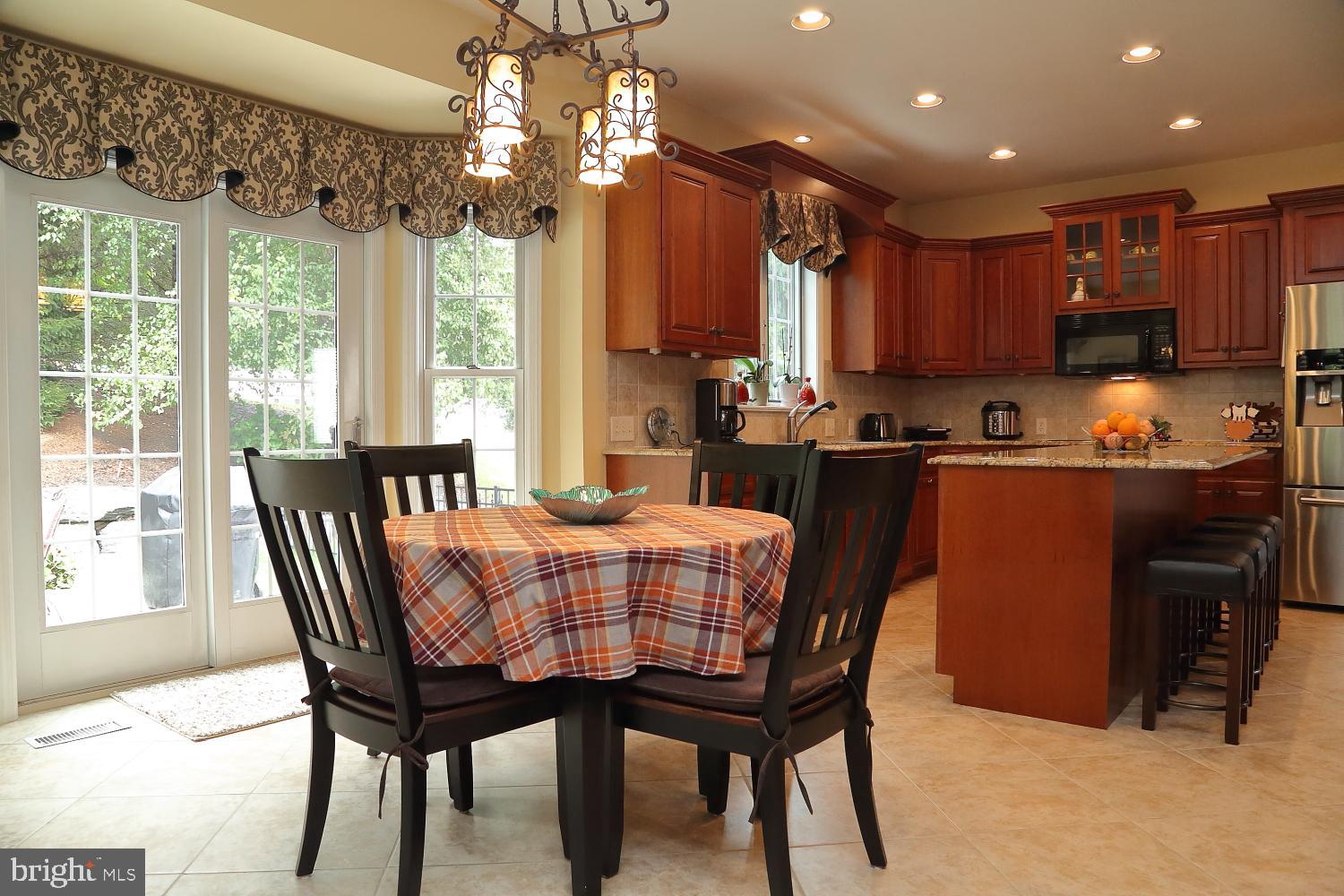 THE MEADOWS - Residential