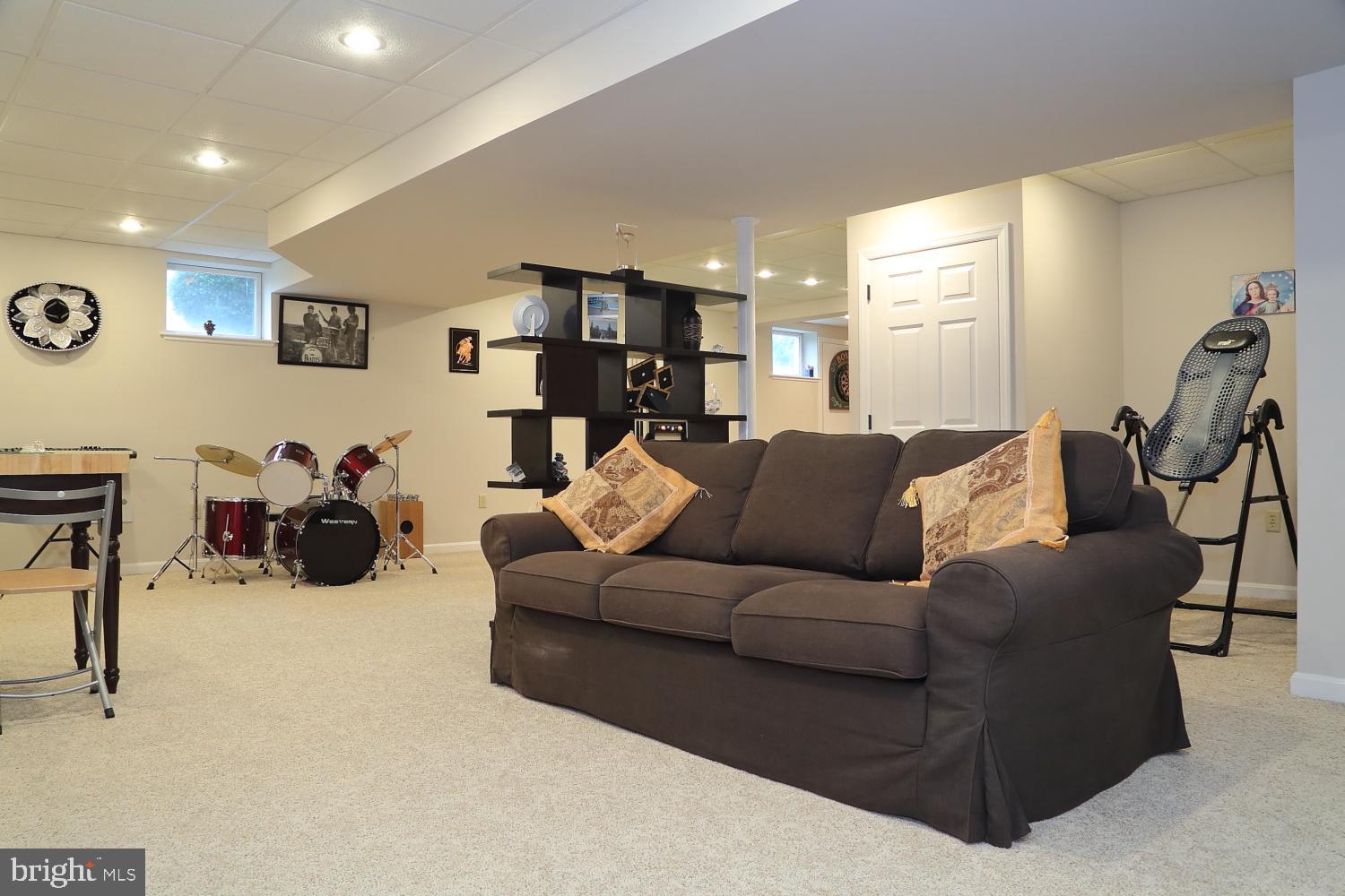 THE MEADOWS - Residential